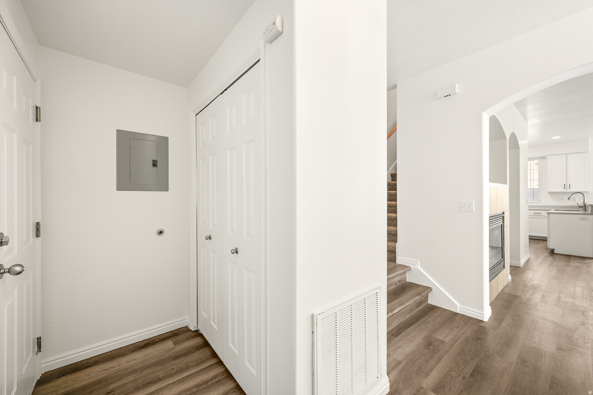 FOXBORO COVENTRY - Residential