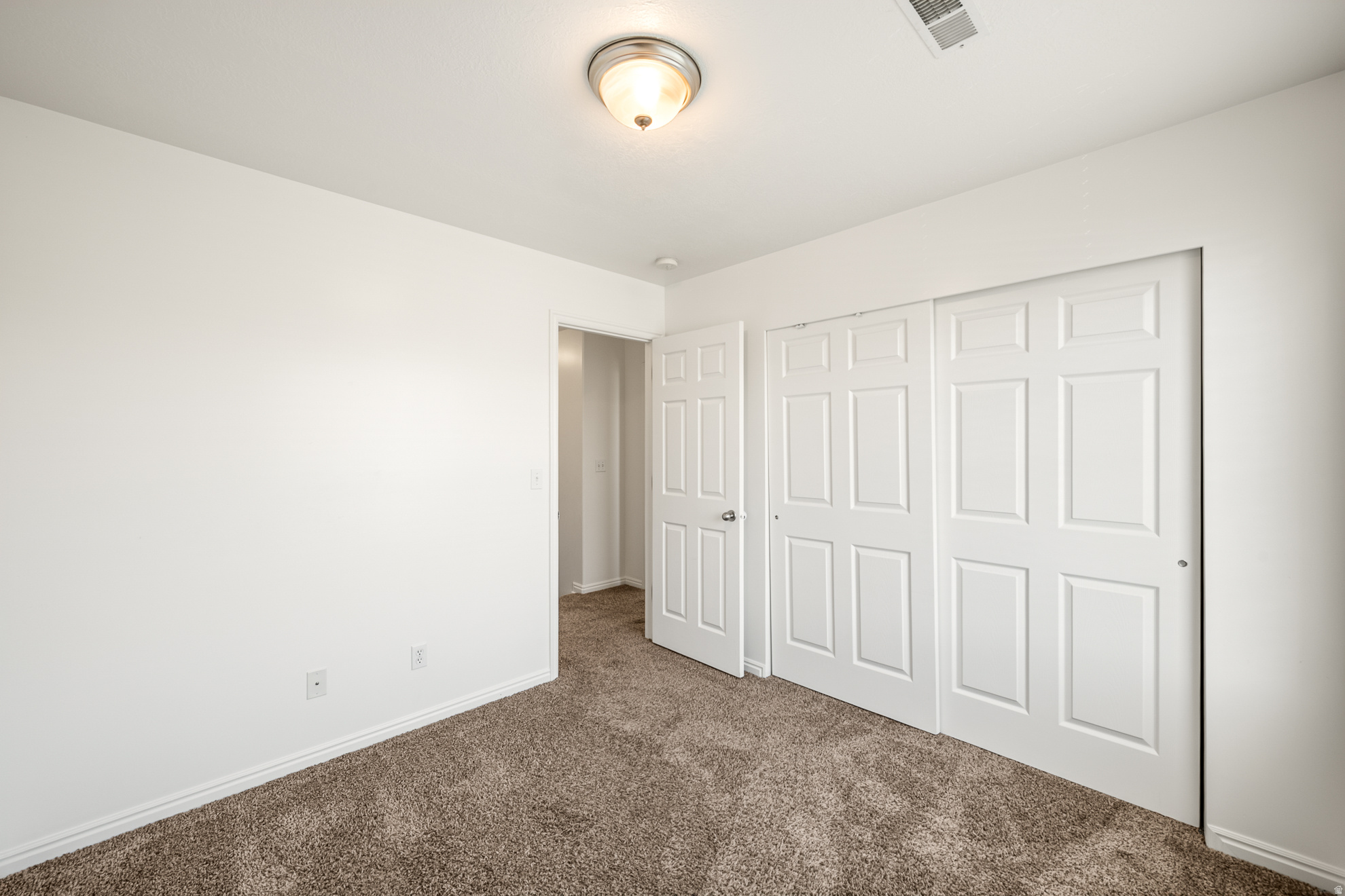 FOXBORO COVENTRY - Residential