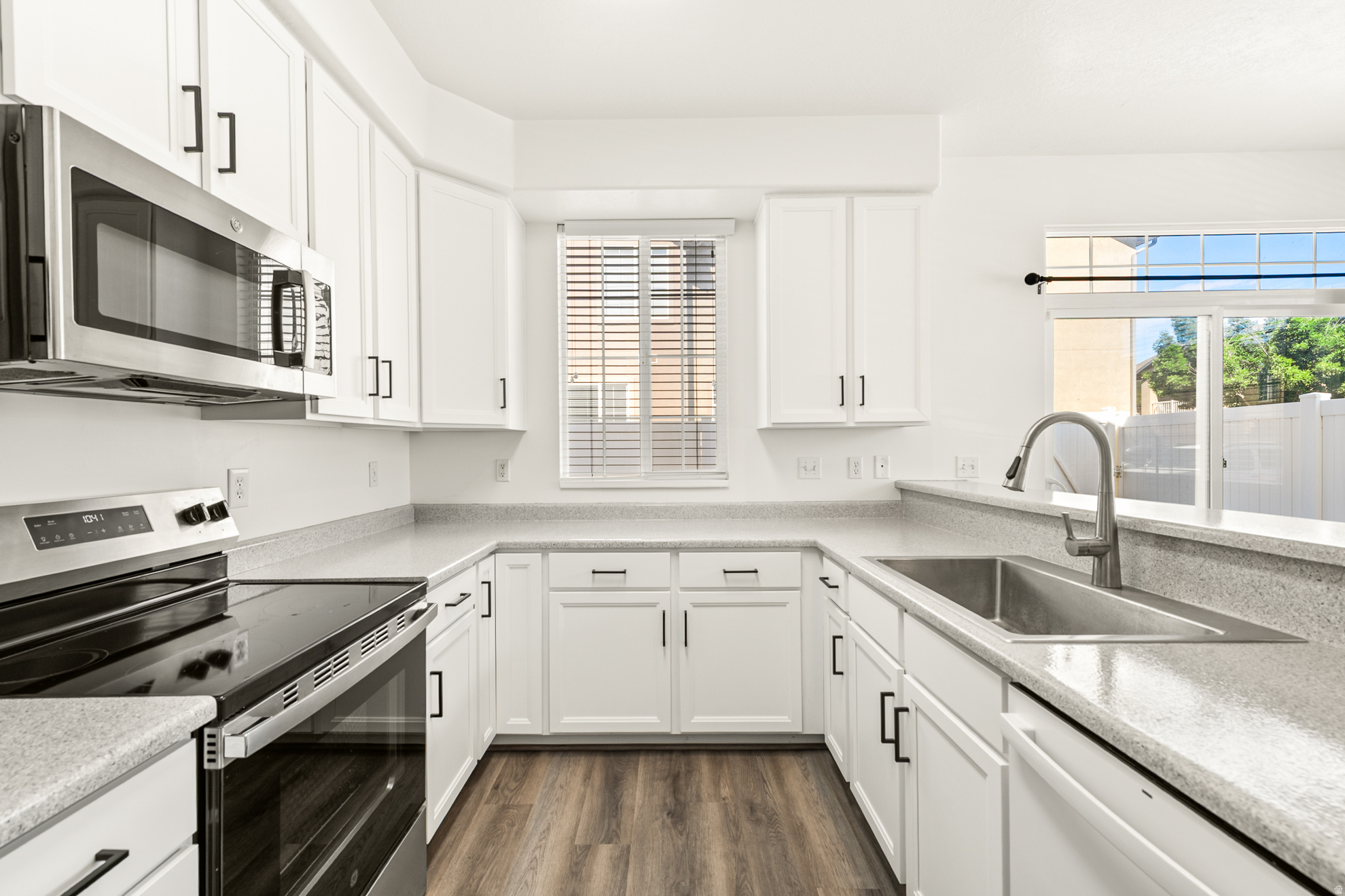 FOXBORO COVENTRY - Residential