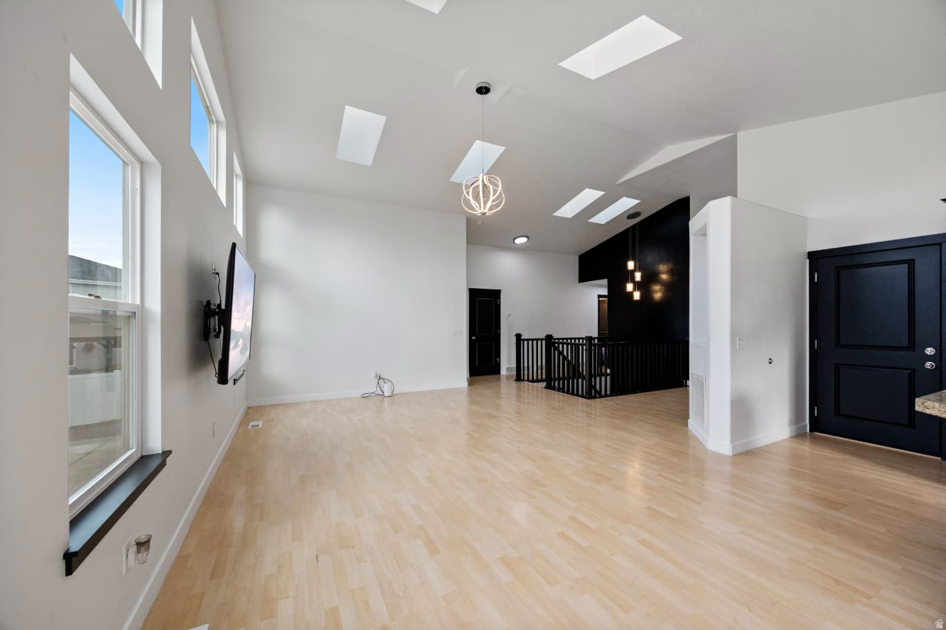 RIDGE - Residential