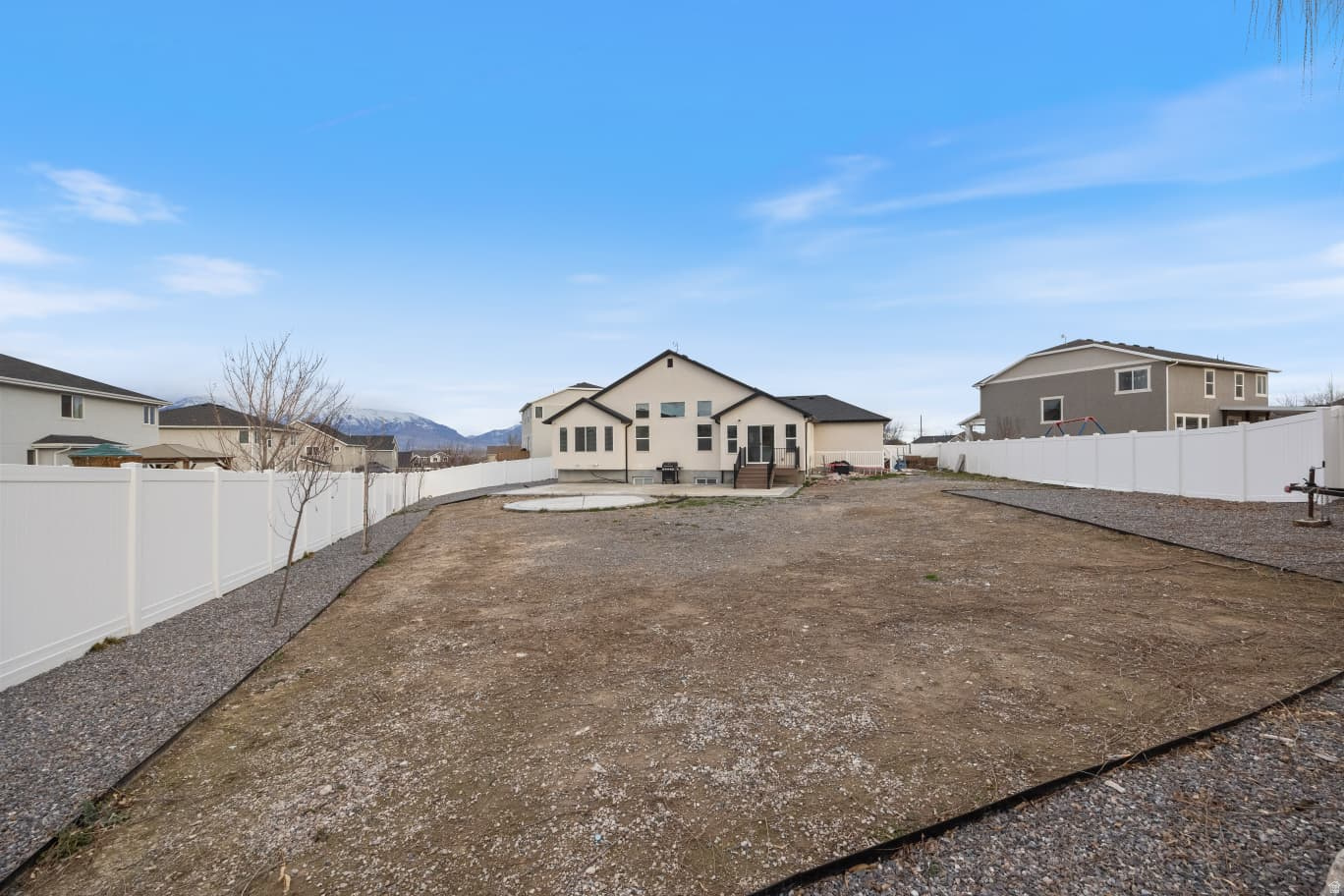 RIDGE - Residential