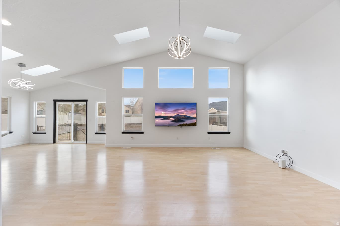 RIDGE - Residential