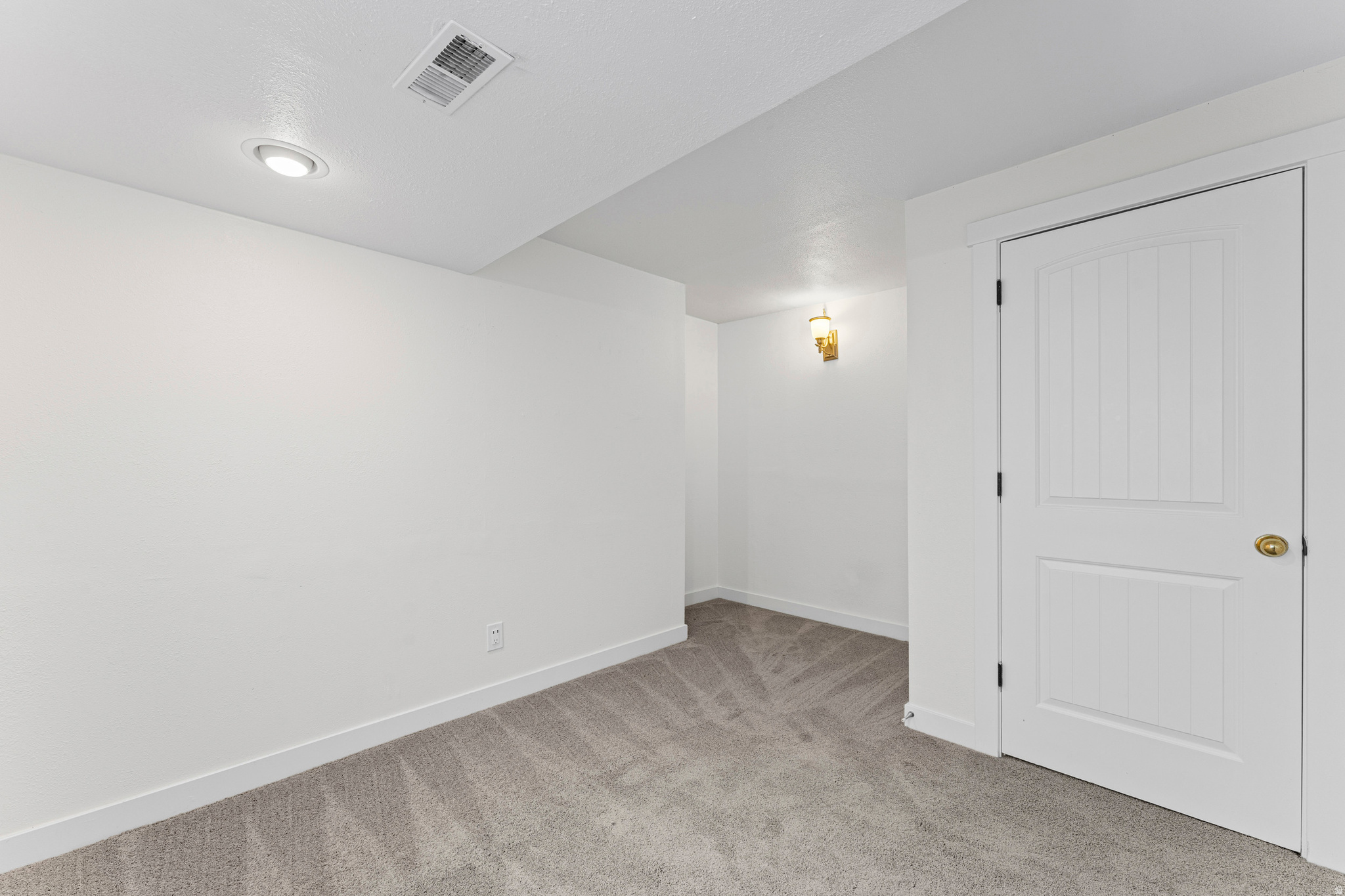 LANDING AT EAGLE MOUNTAIN - Residential