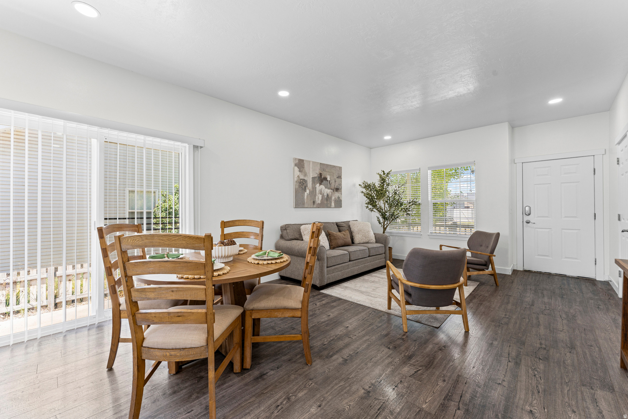 LANDING AT EAGLE MOUNTAIN - Residential
