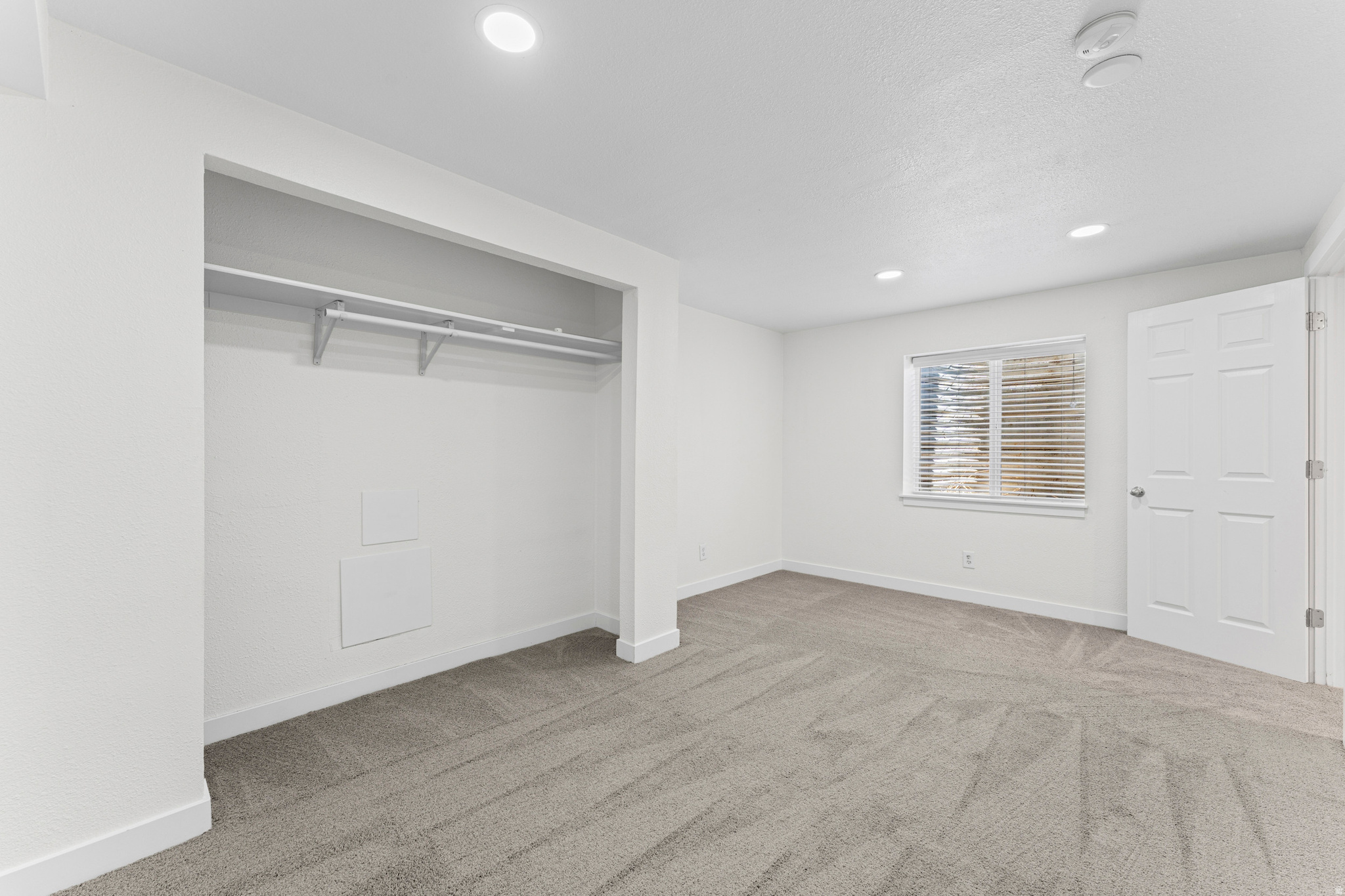 LANDING AT EAGLE MOUNTAIN - Residential