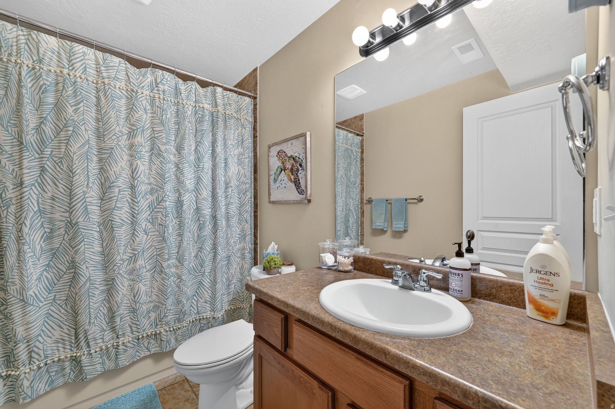 CLUBVIEW TOWNS AT IVORY RIDGE - Residential