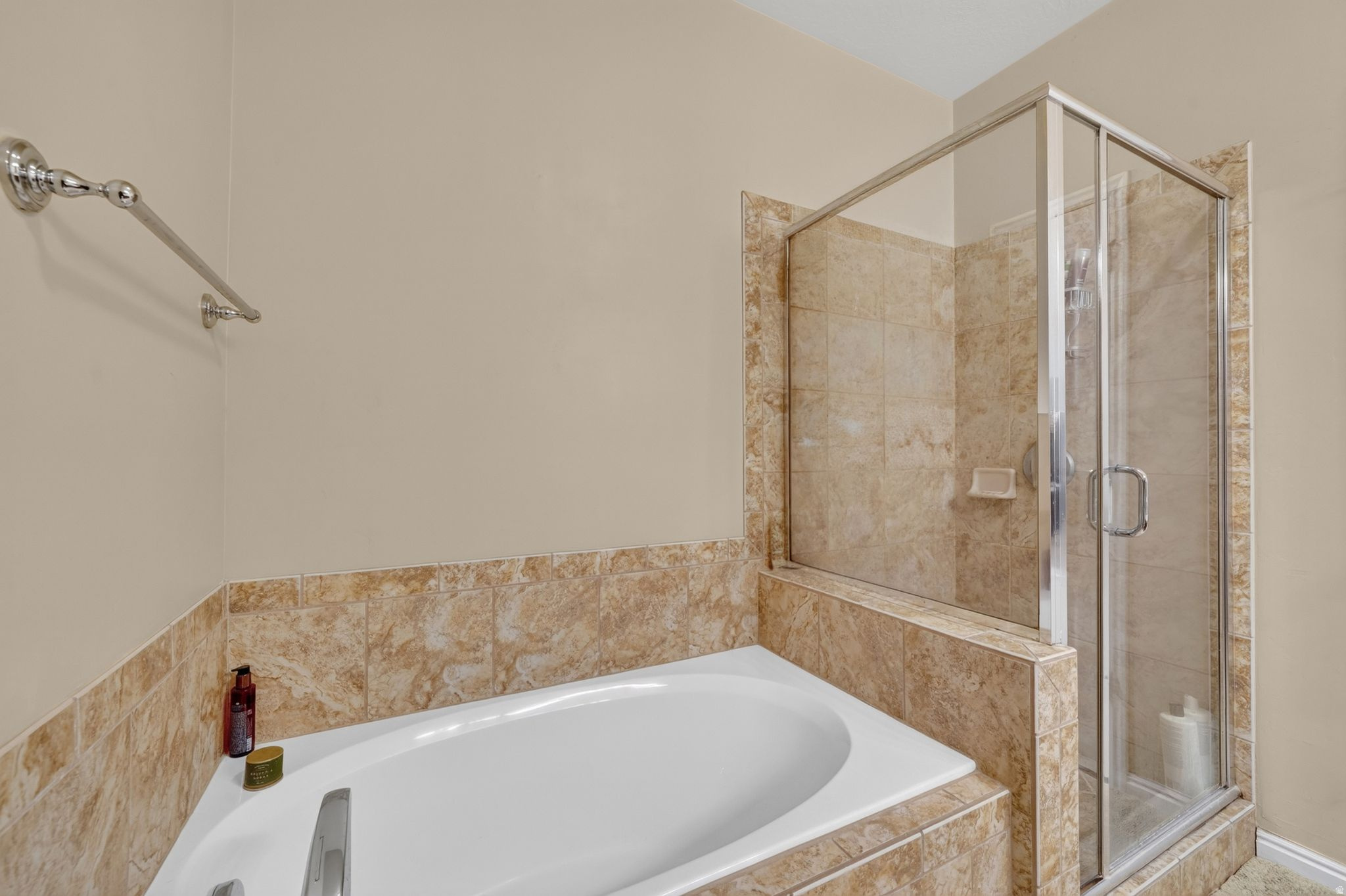 CLUBVIEW TOWNS AT IVORY RIDGE - Residential