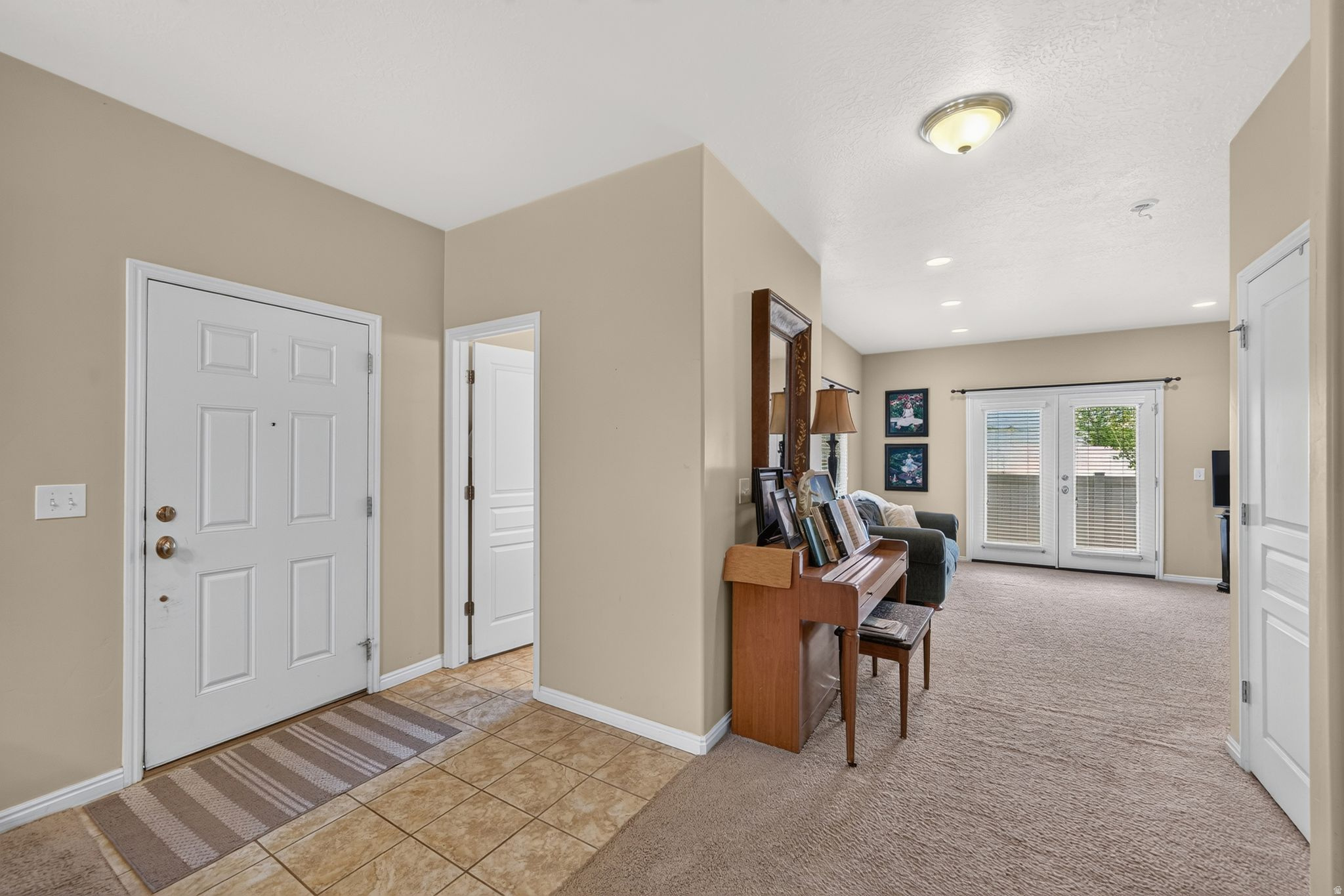 CLUBVIEW TOWNS AT IVORY RIDGE - Residential