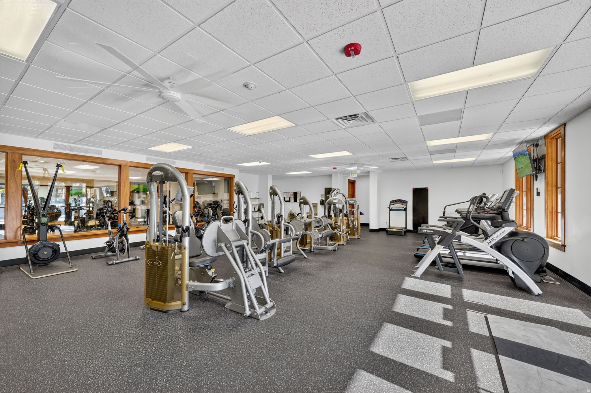 CLUBVIEW TOWNS AT IVORY RIDGE - Residential