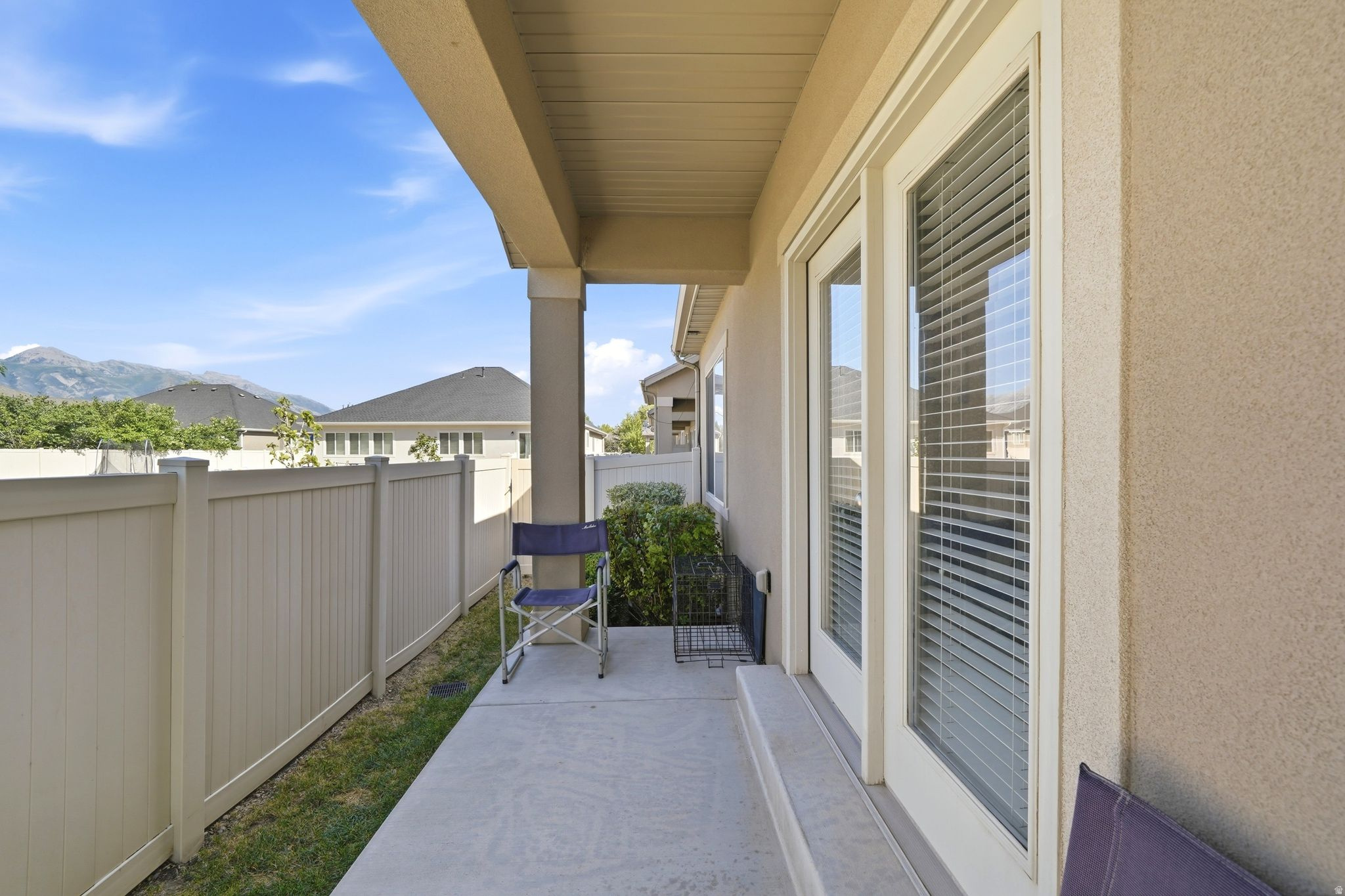 CLUBVIEW TOWNS AT IVORY RIDGE - Residential