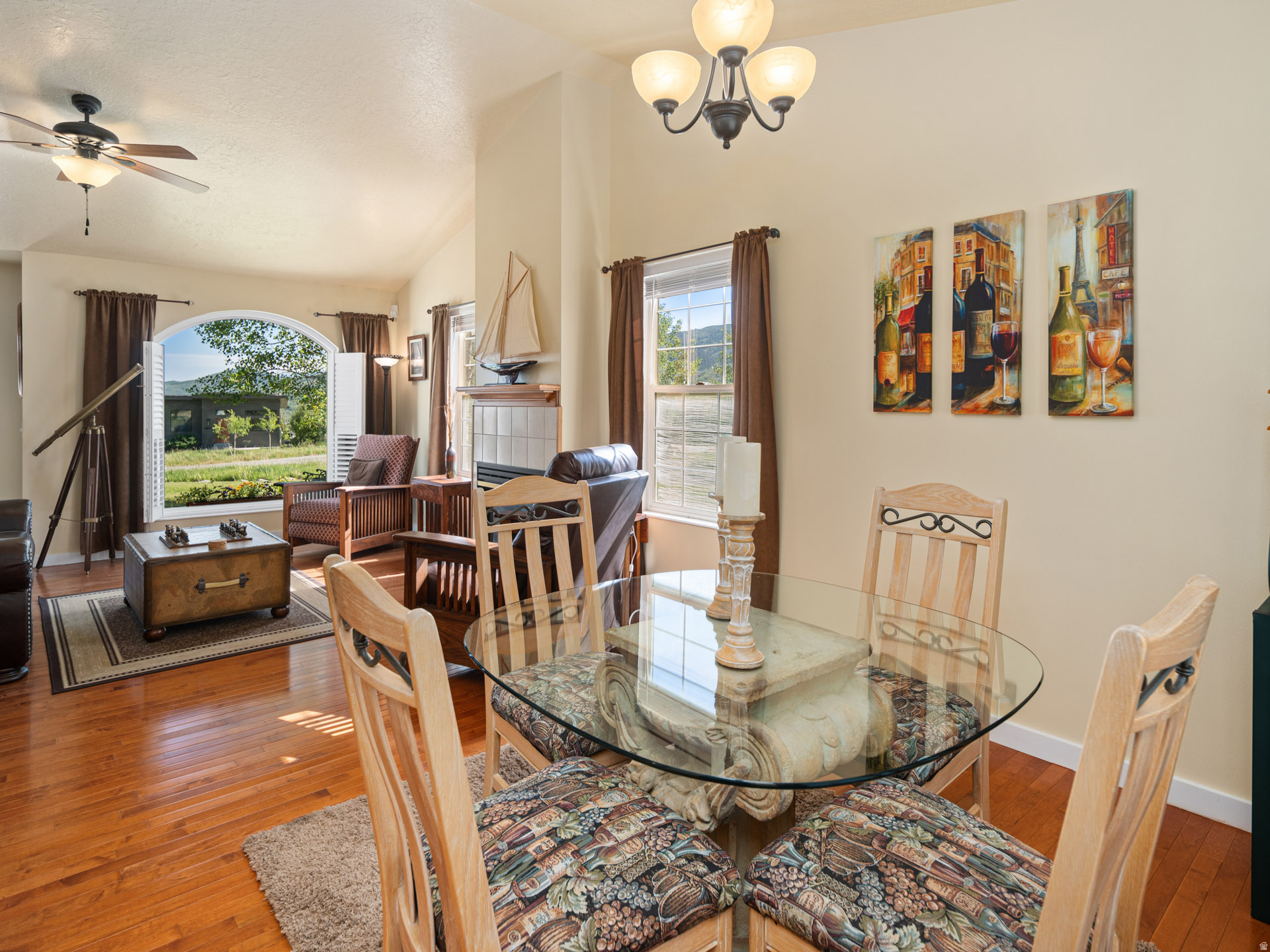 PATIO SPRINGS - Residential