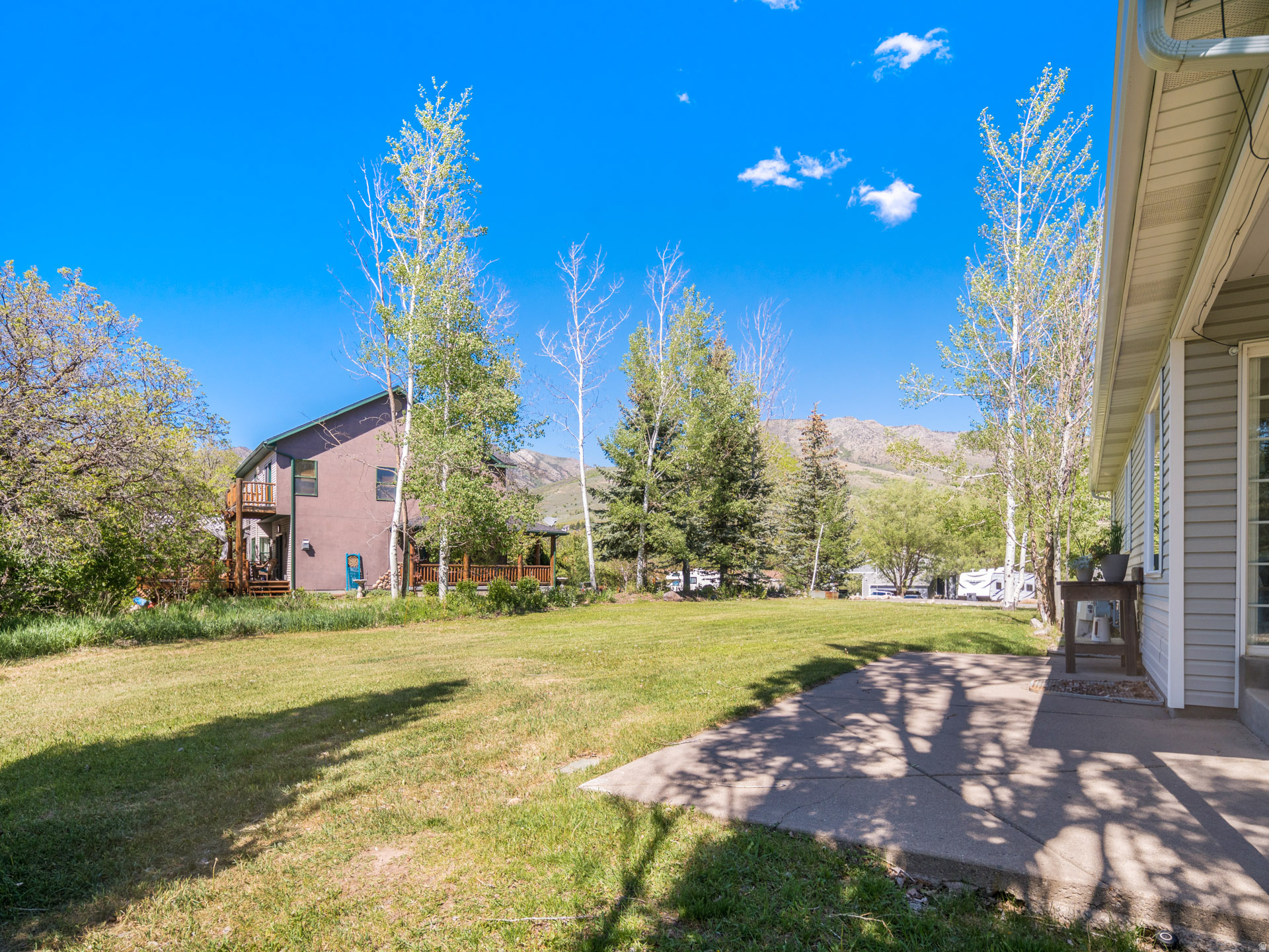 PATIO SPRINGS - Residential