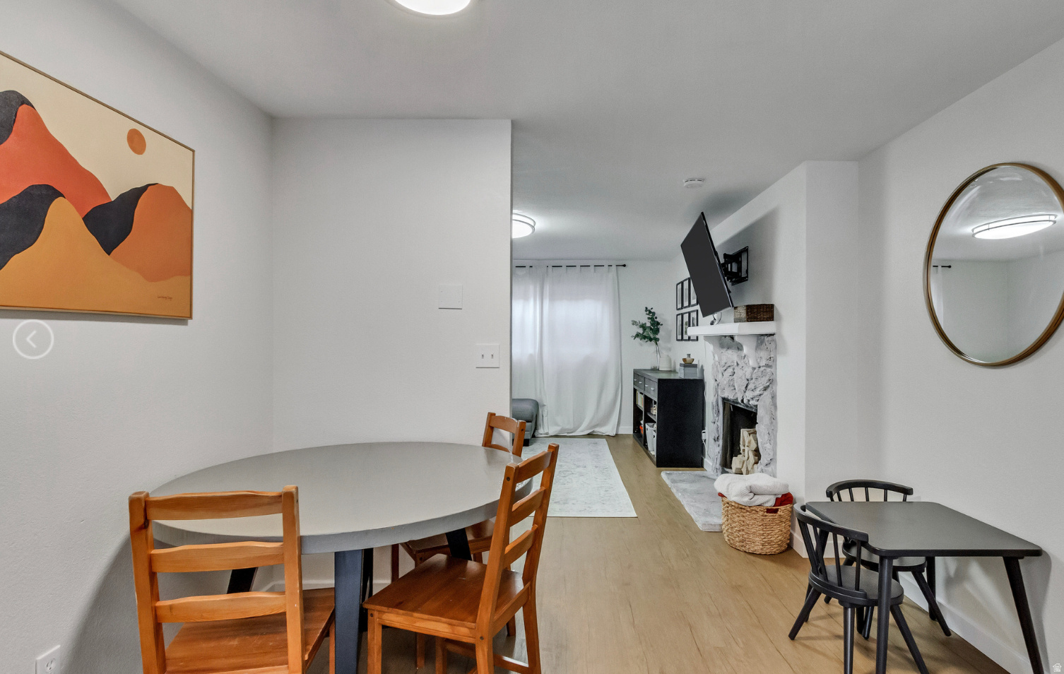 CRESCENT HILLS - Residential