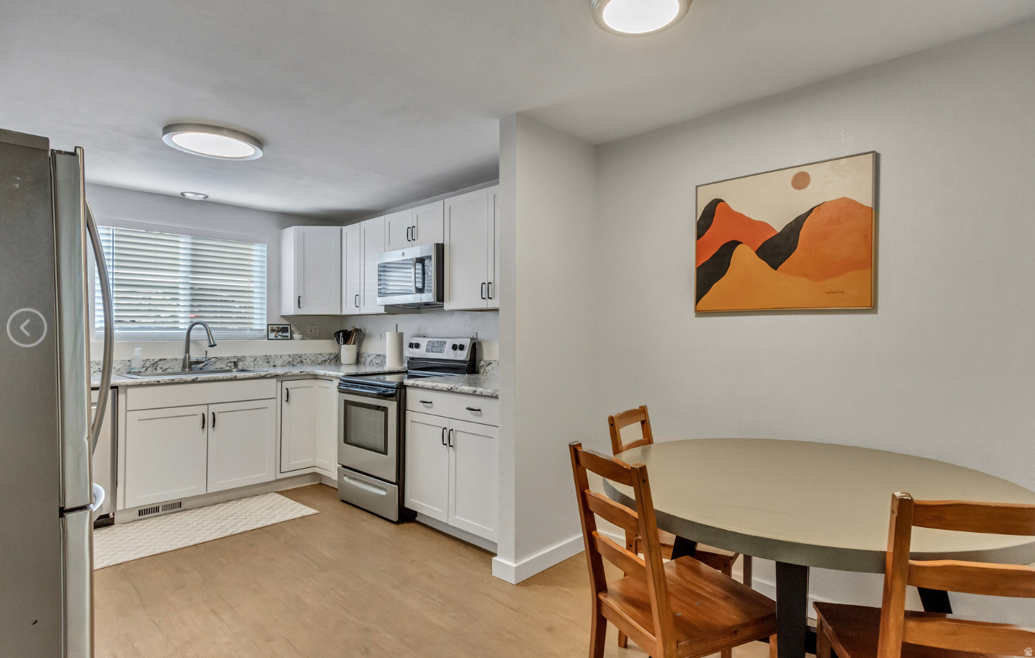 CRESCENT HILLS - Residential