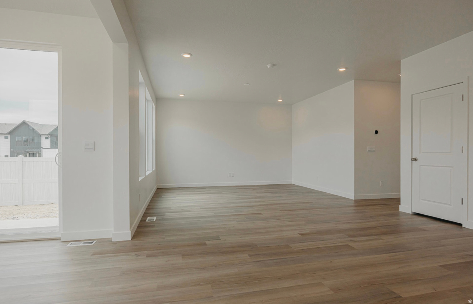 FIREFLY - Residential