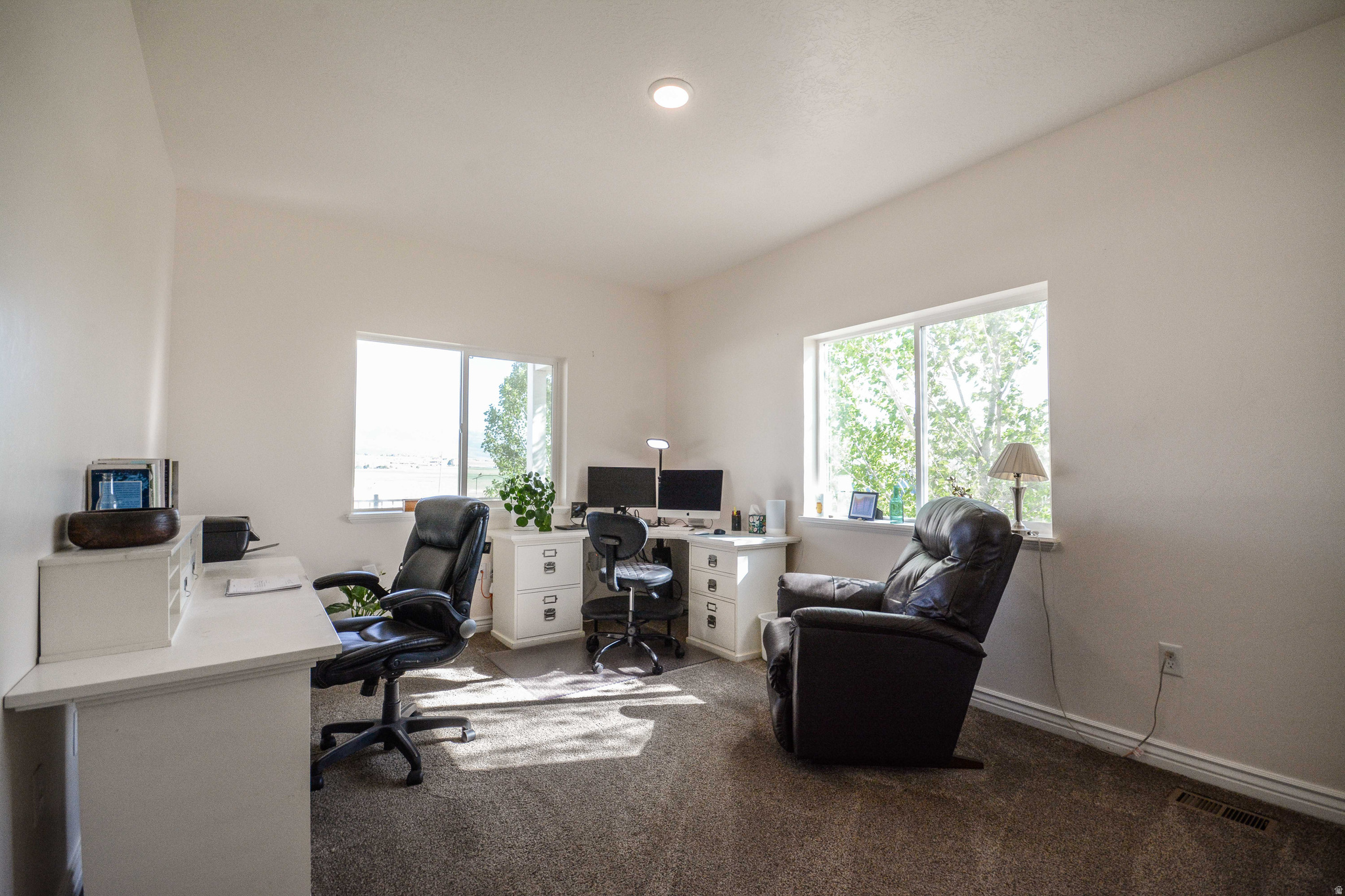 FAIRVIEW CITY - Residential