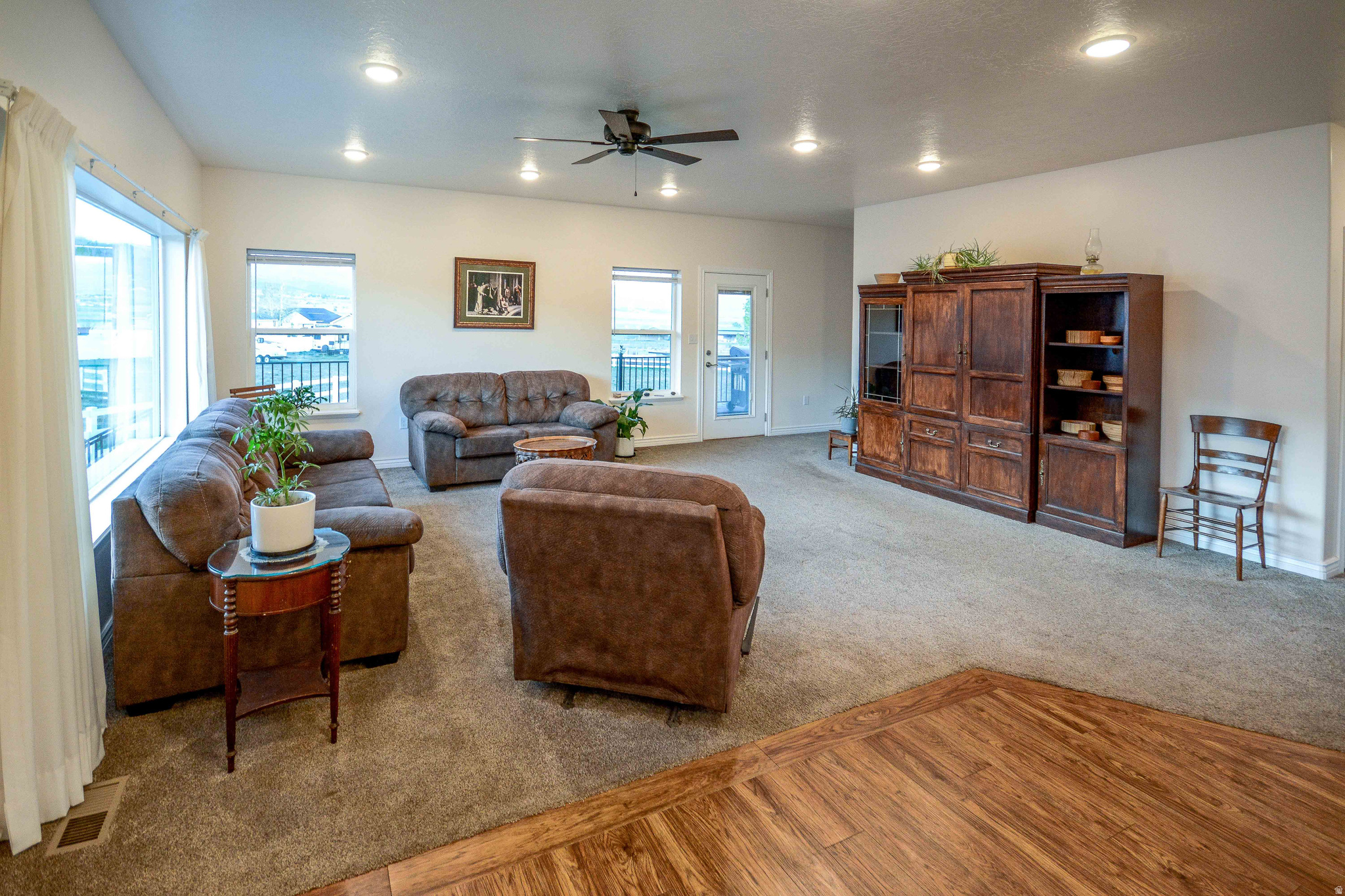 FAIRVIEW CITY - Residential
