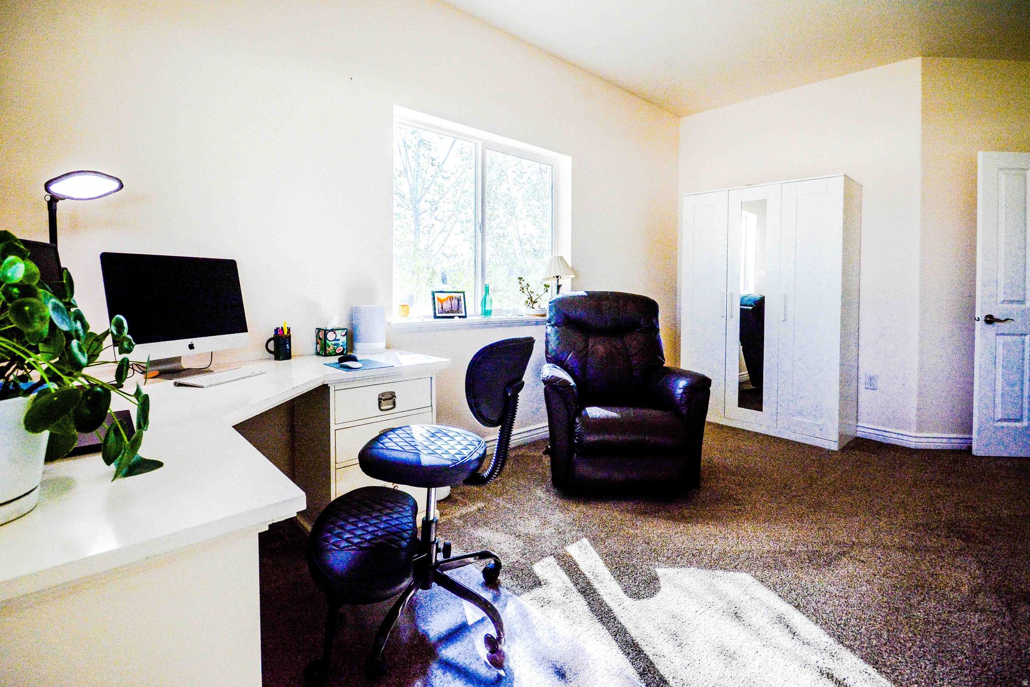 FAIRVIEW CITY - Residential