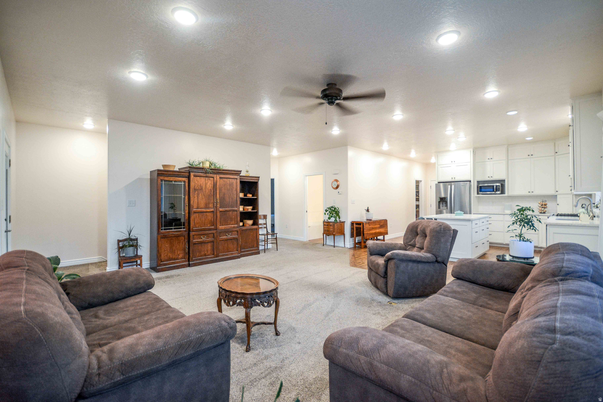 FAIRVIEW CITY - Residential