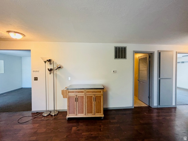 FRENCH COURT CONDMN - Residential