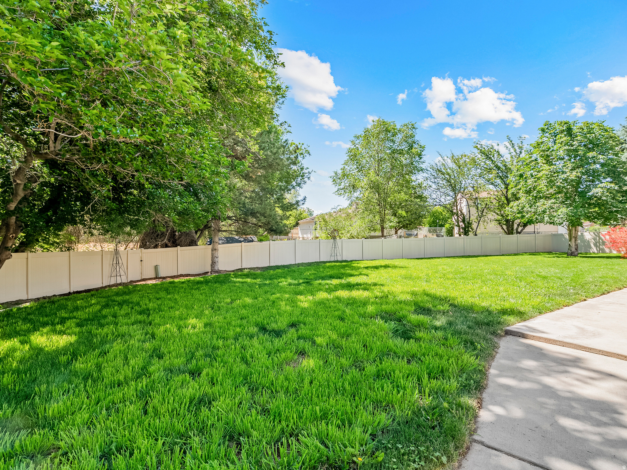 MILLS HEIGHTS PLAT B - Residential