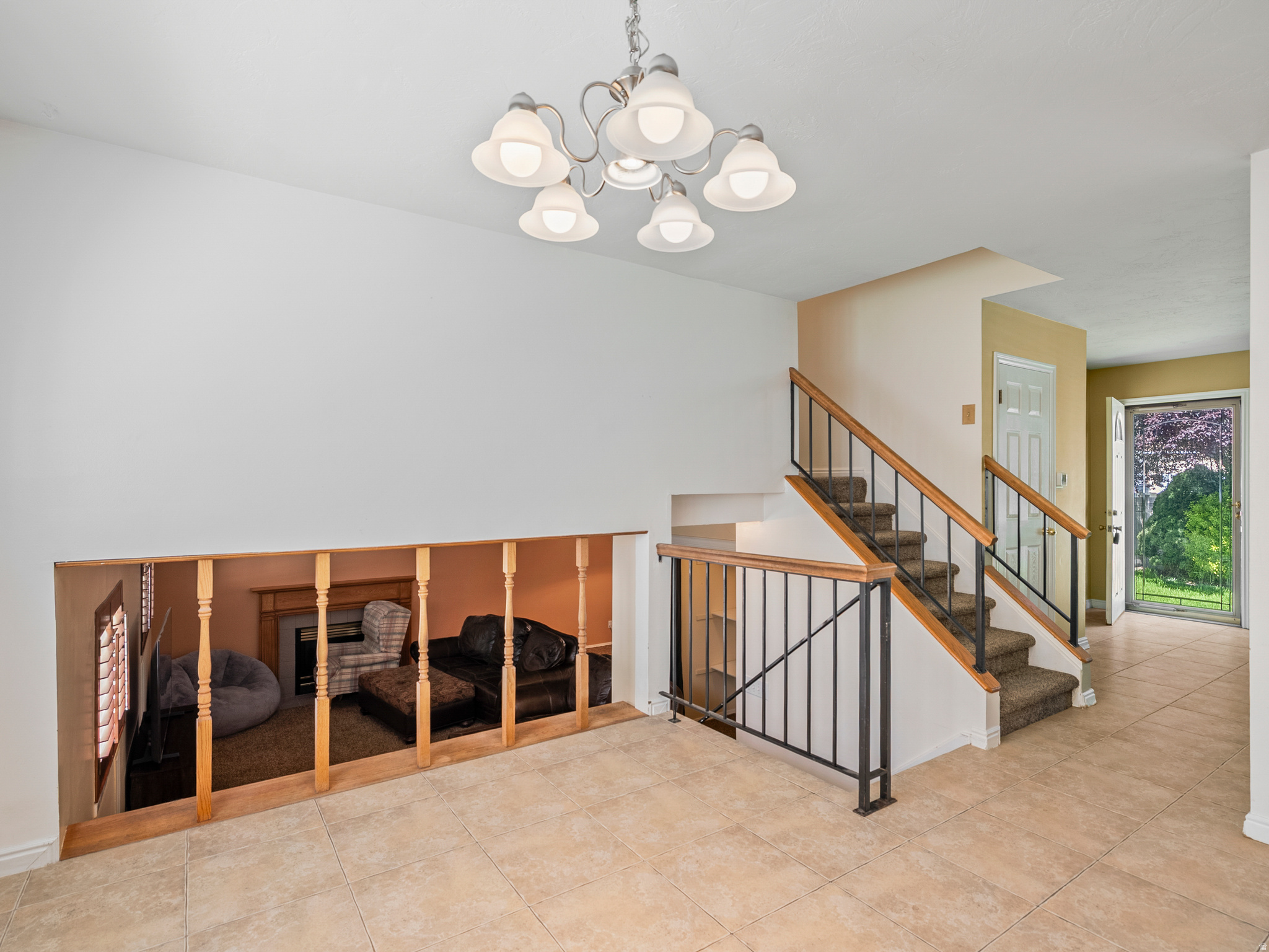 MILLS HEIGHTS PLAT B - Residential