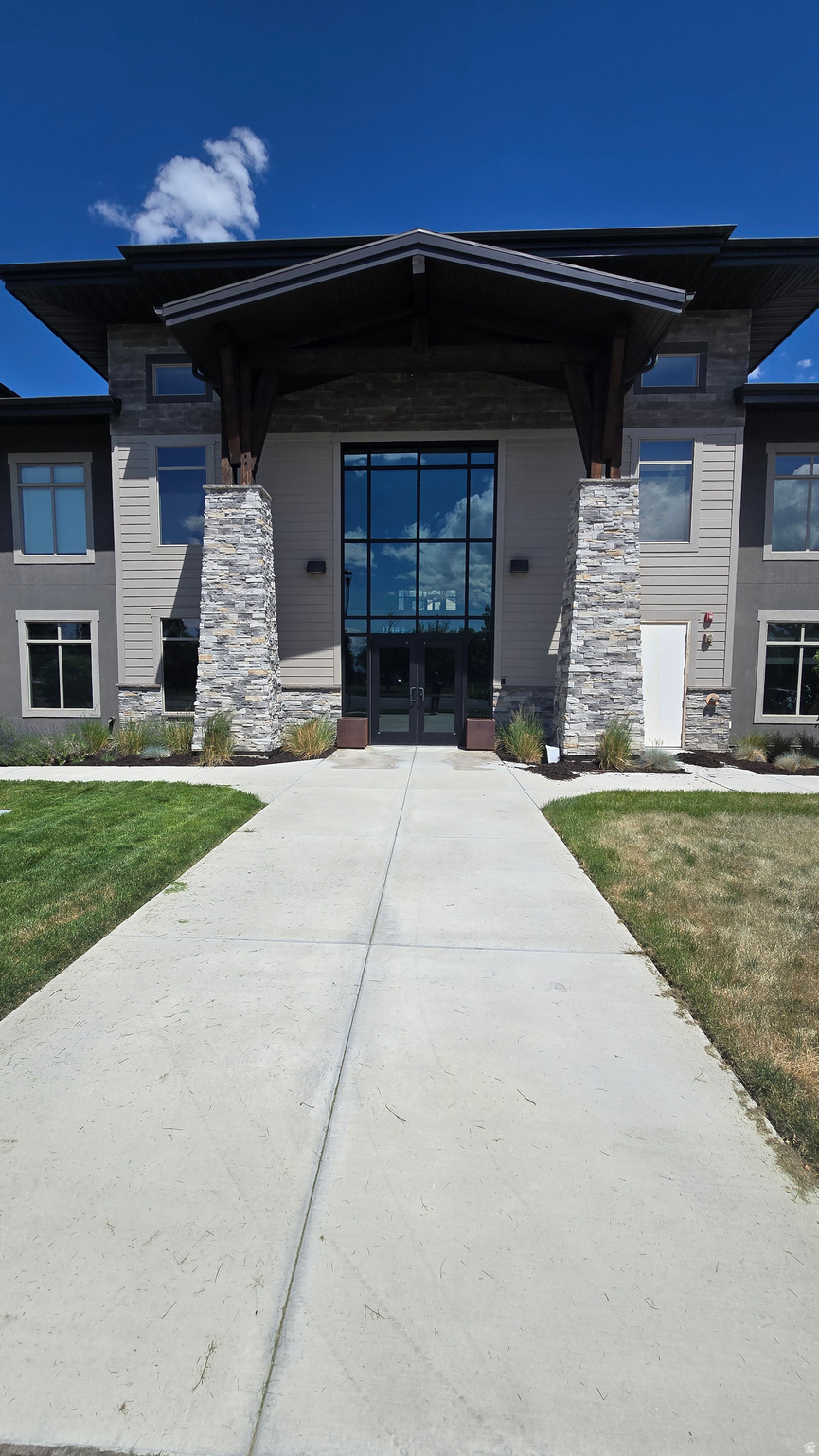 OFFICE CONDO - Commercial Lease