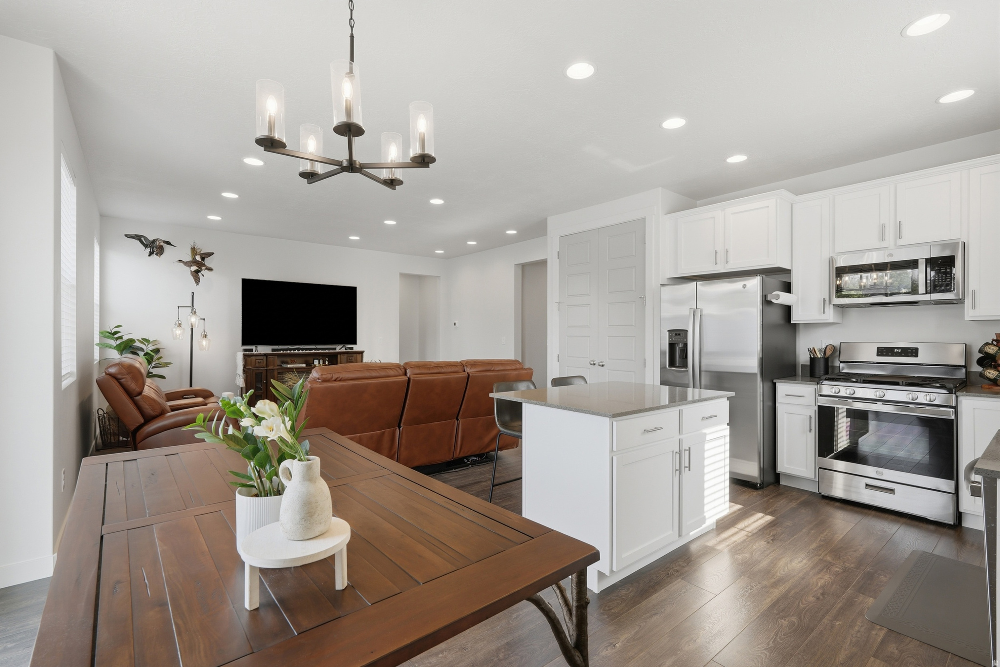 CW FARMS - Residential
