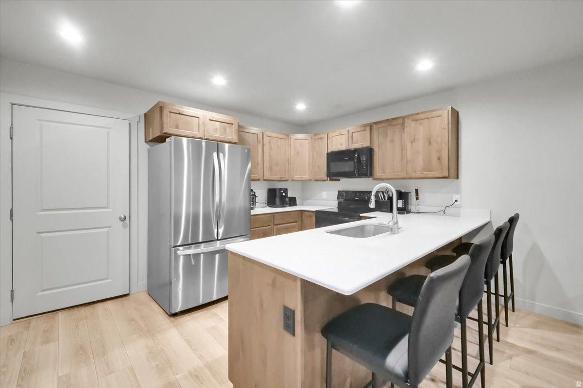 VILLAGES AT ARROWHEAD PARK - Residential