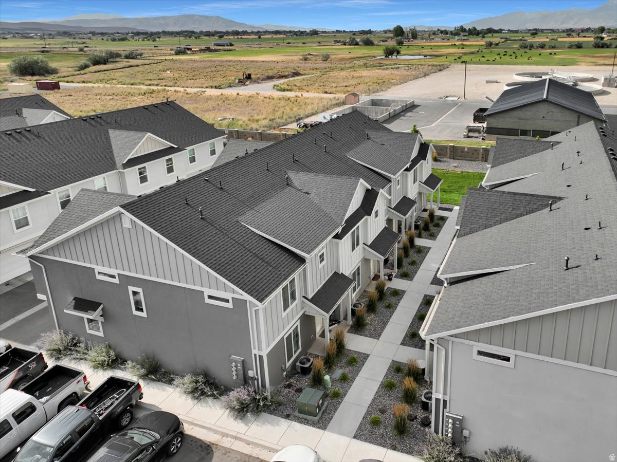 VILLAGES AT ARROWHEAD PARK - Residential