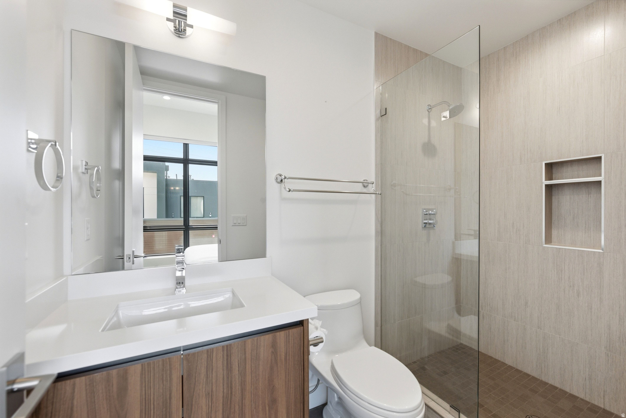 VIRDIAN CONDOMINIUMS - Residential