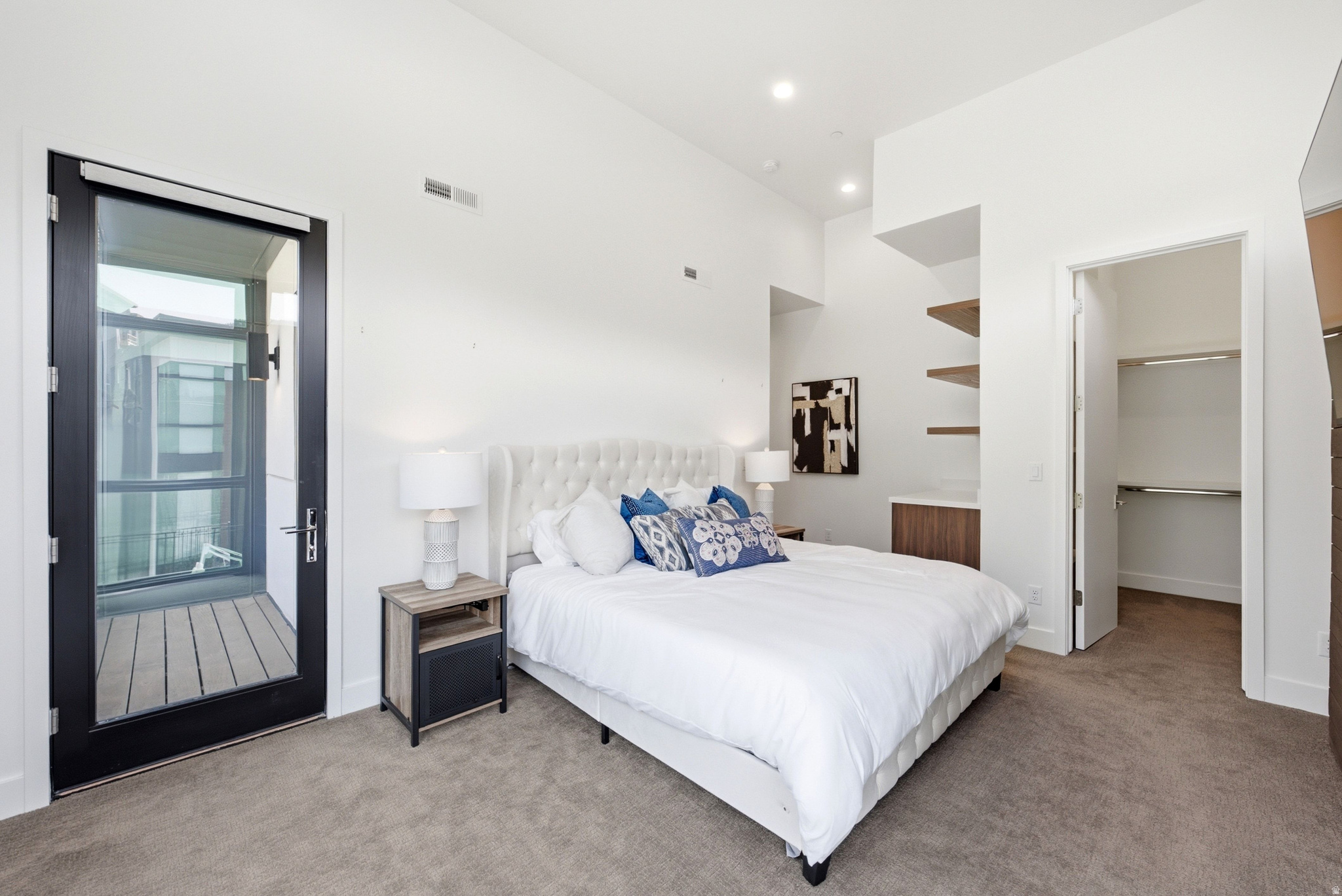 VIRDIAN CONDOMINIUMS - Residential