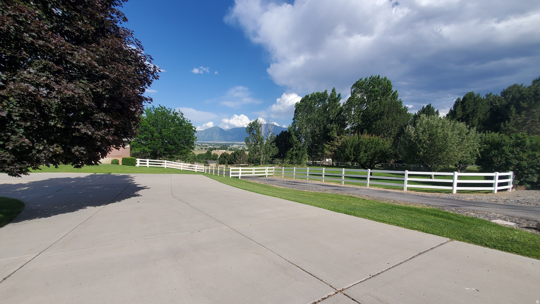 WEST MOUNTAIN RANCHES - Residential