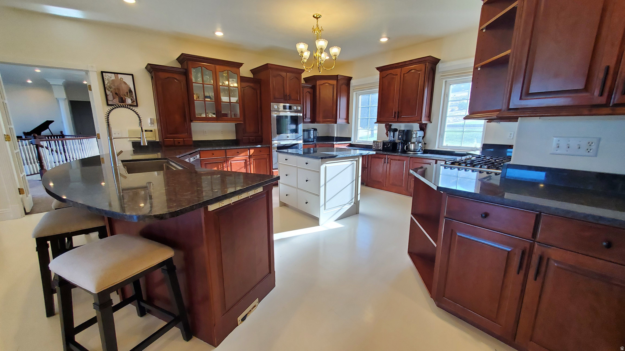 WEST MOUNTAIN RANCHES - Residential