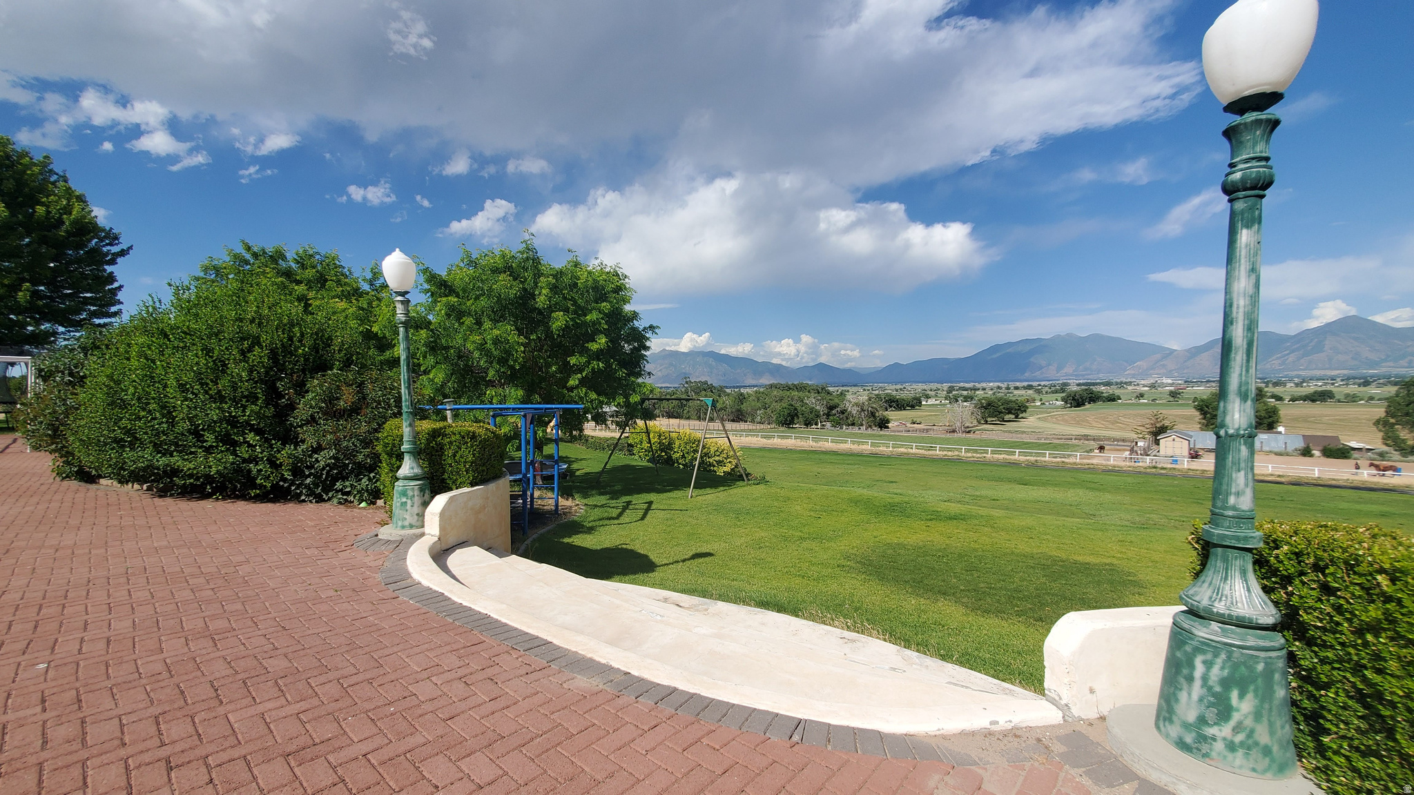 WEST MOUNTAIN RANCHES - Residential