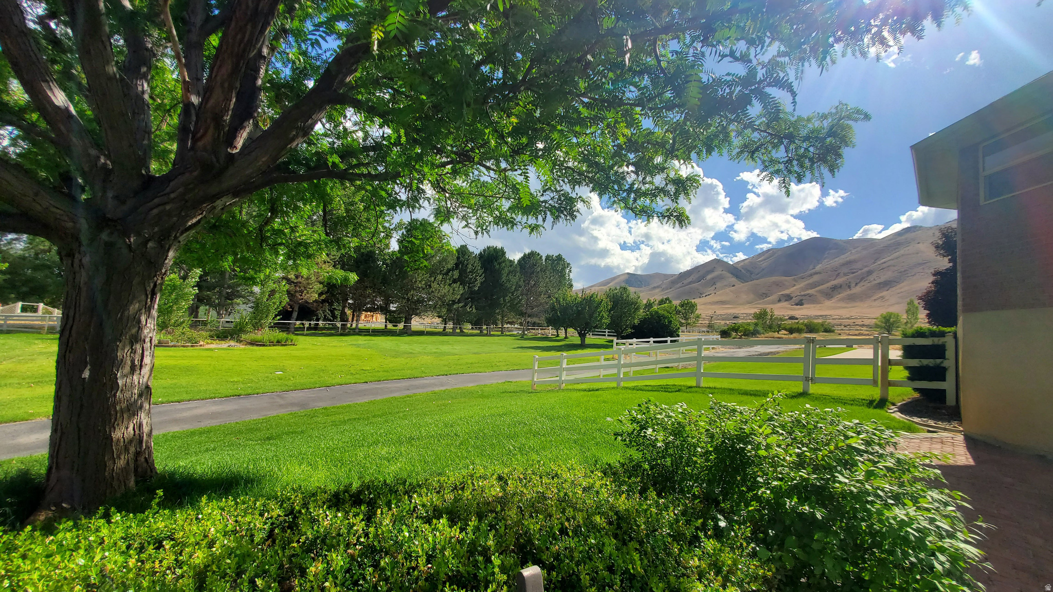 WEST MOUNTAIN RANCHES - Residential