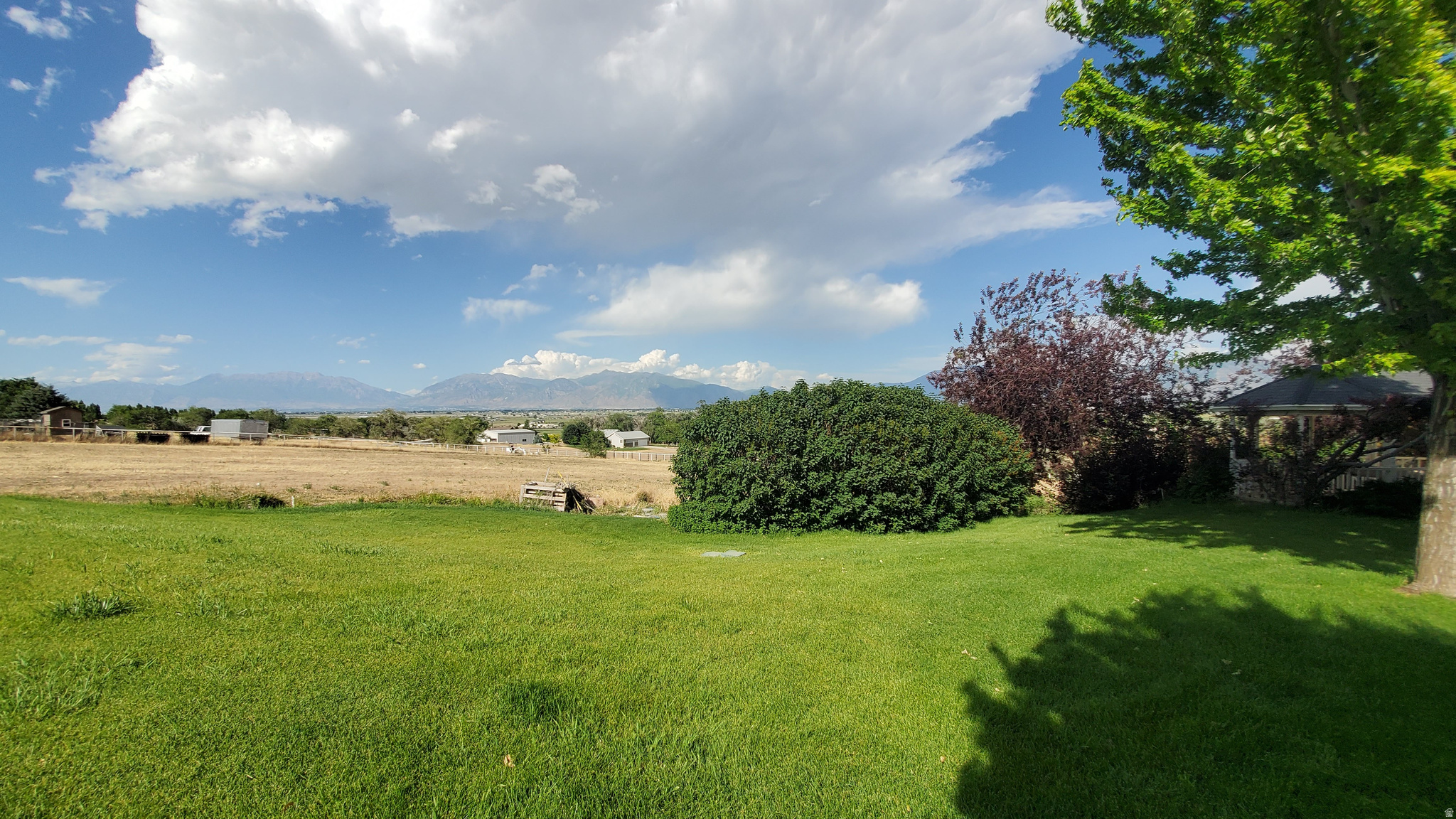 WEST MOUNTAIN RANCHES - Residential