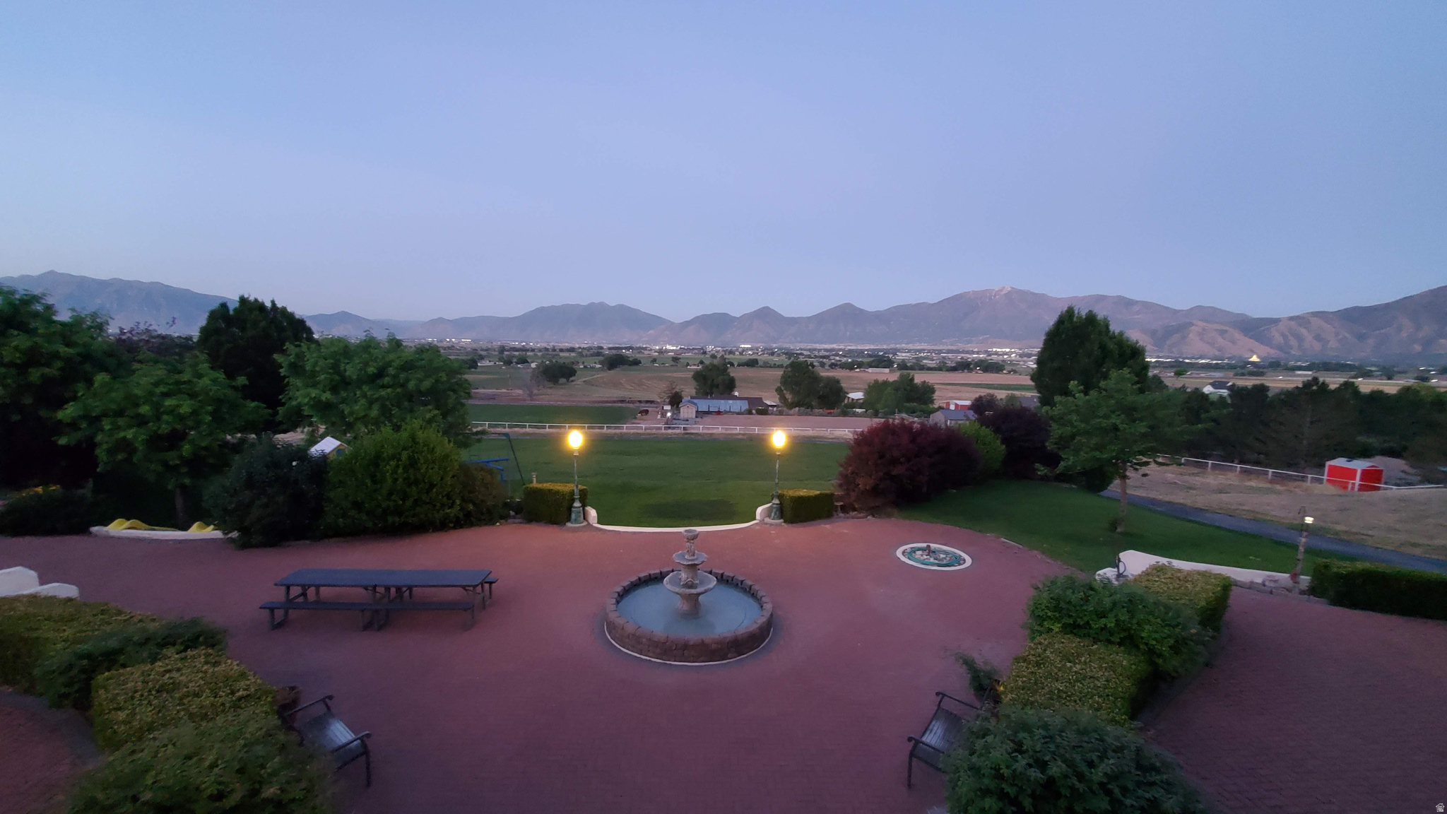 WEST MOUNTAIN RANCHES - Residential