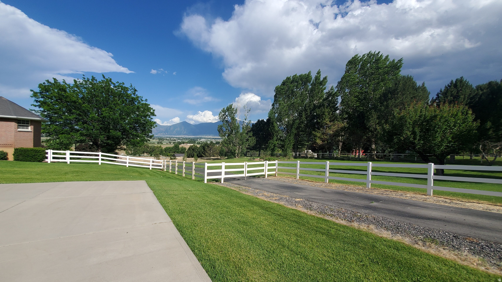 WEST MOUNTAIN RANCHES - Residential