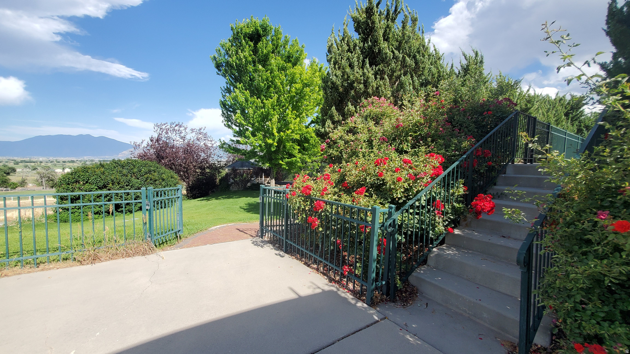 WEST MOUNTAIN RANCHES - Residential