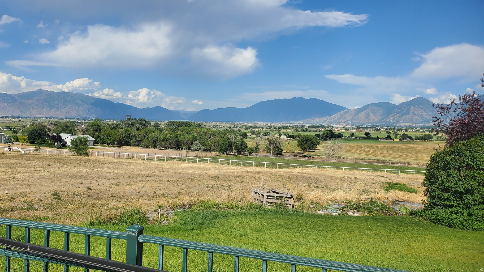WEST MOUNTAIN RANCHES - Residential