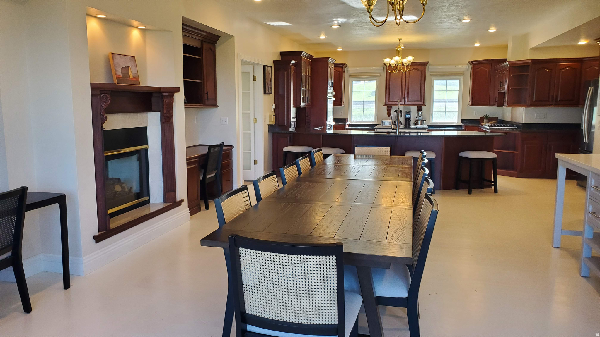 WEST MOUNTAIN RANCHES - Residential