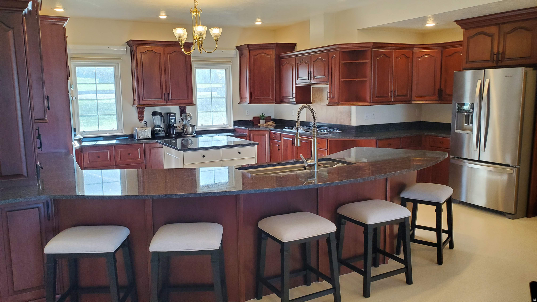 WEST MOUNTAIN RANCHES - Residential
