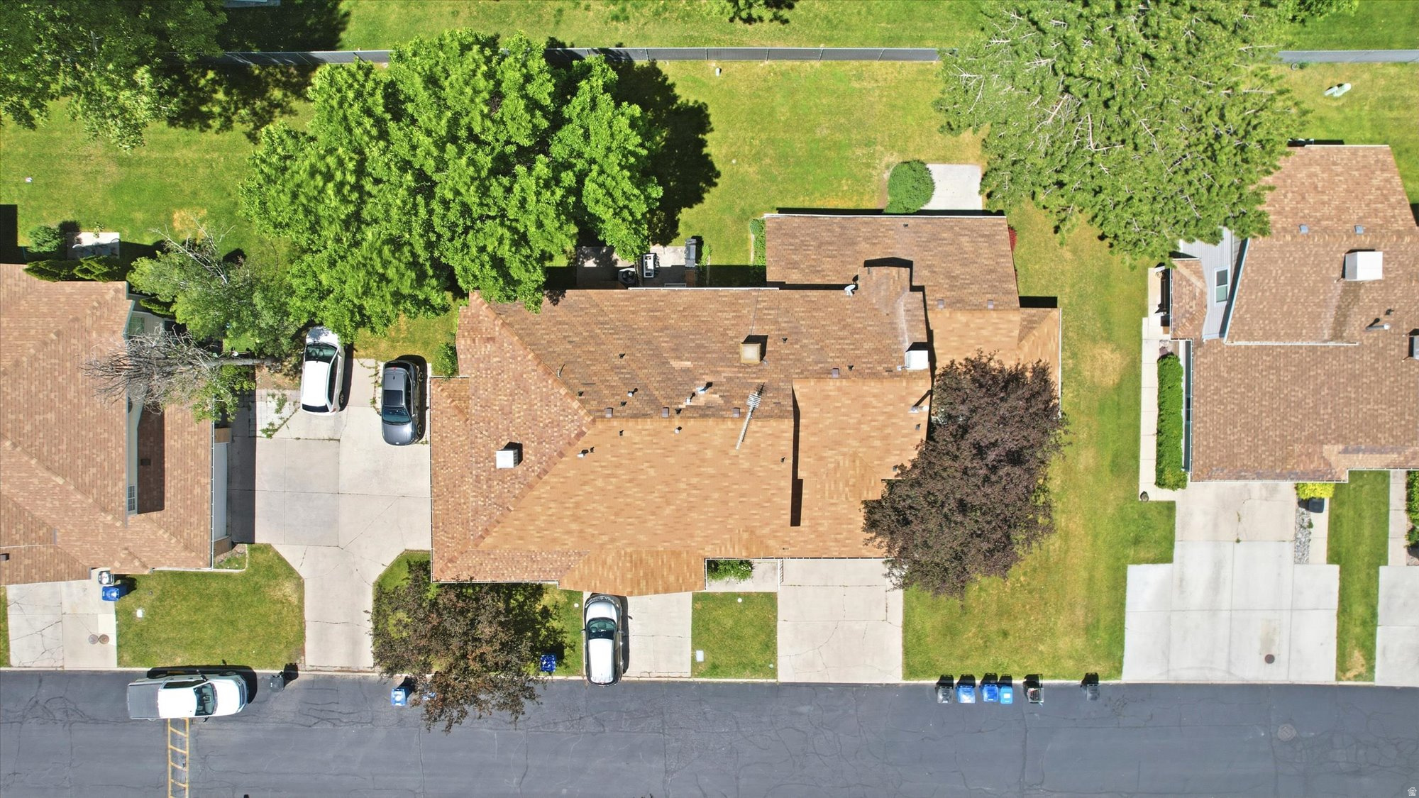 DEVONSHIRE COURT - Residential