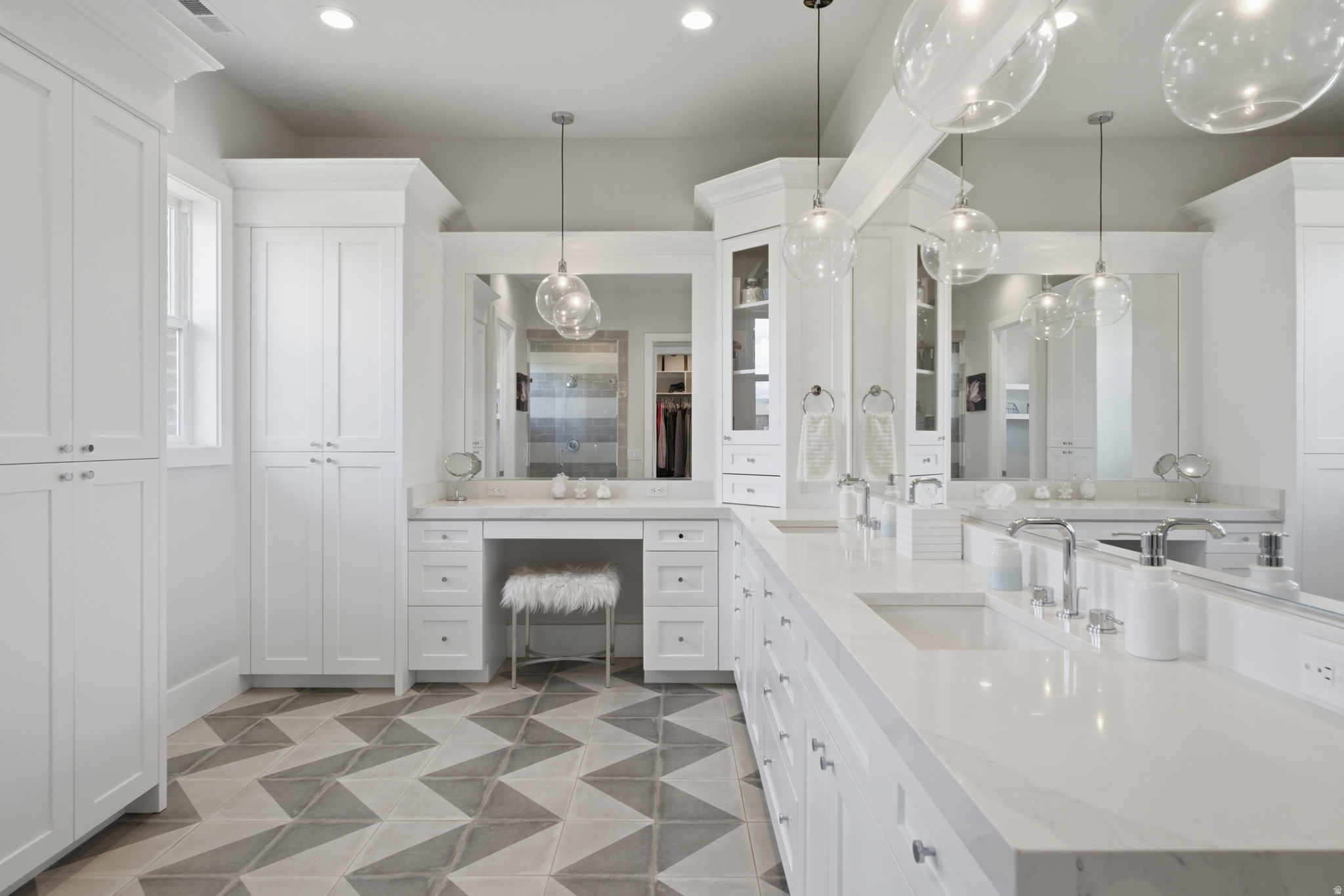 THREE FARMS ESTATES - Residential