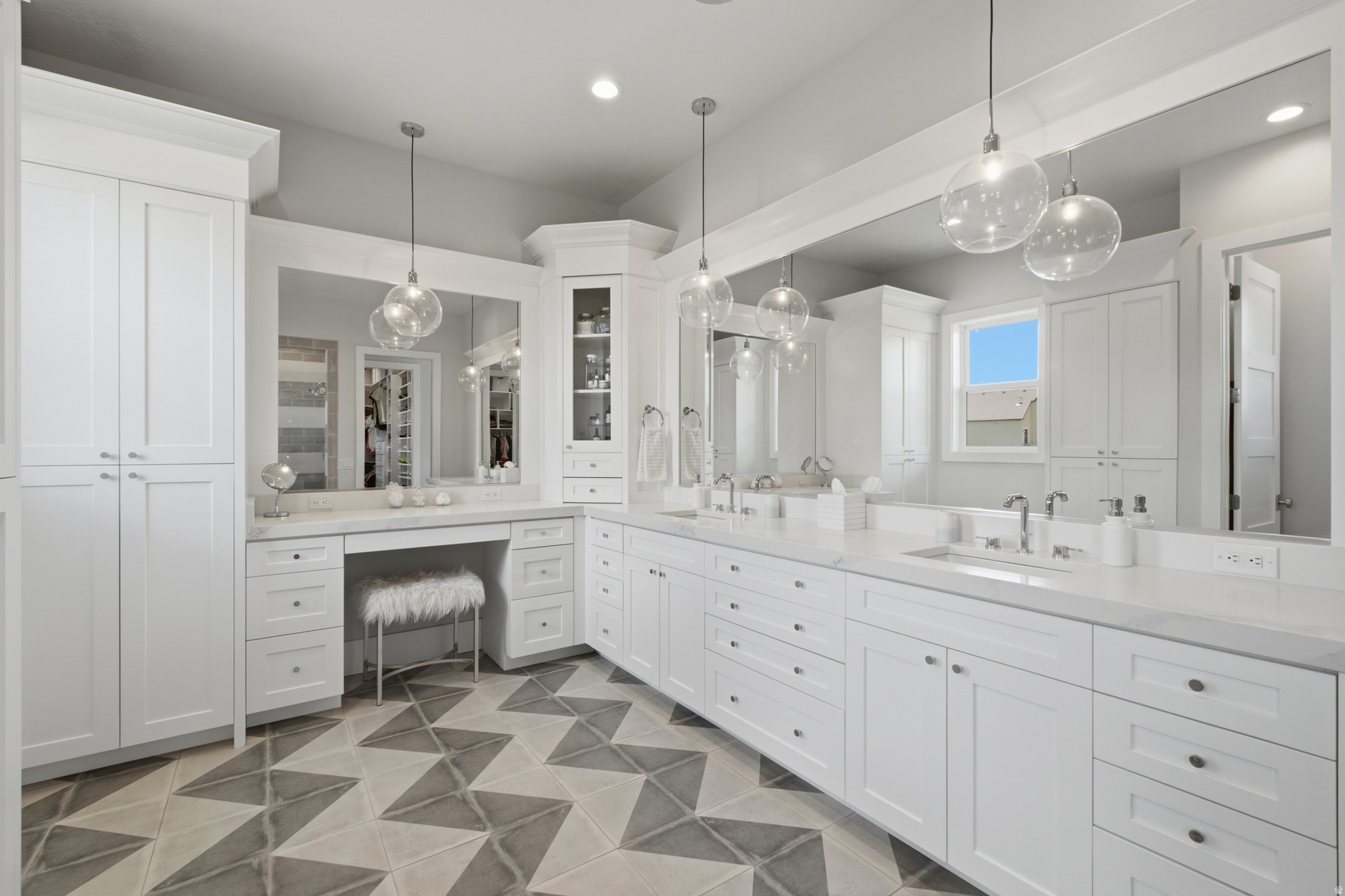THREE FARMS ESTATES - Residential