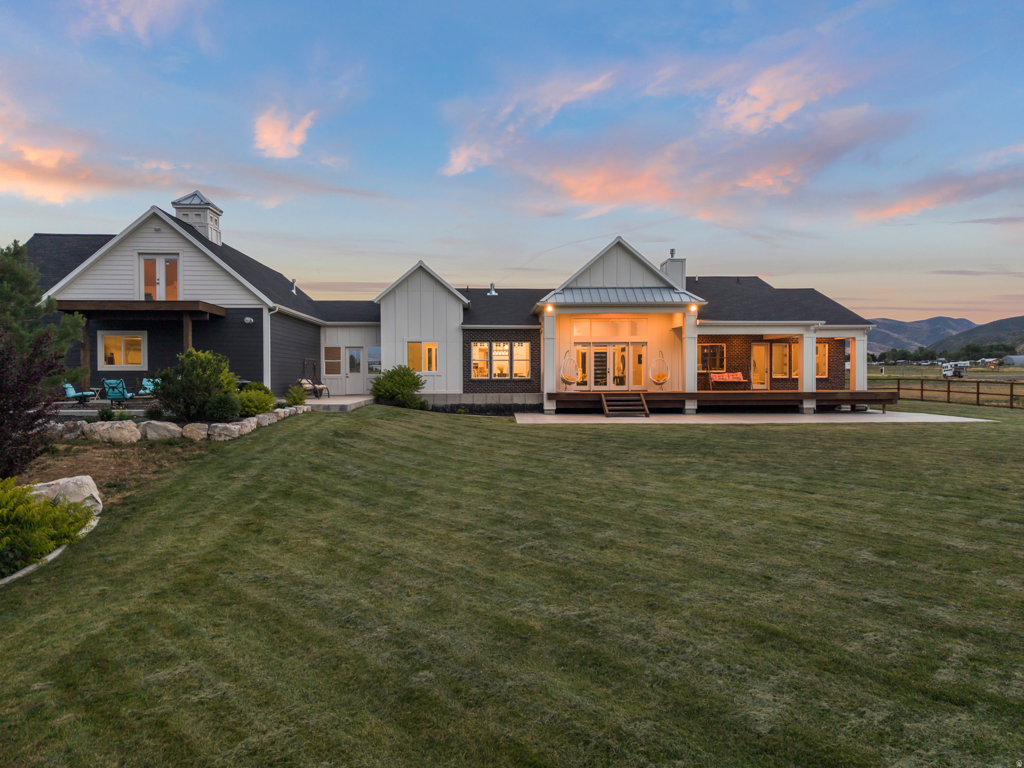 THREE FARMS ESTATES - Residential