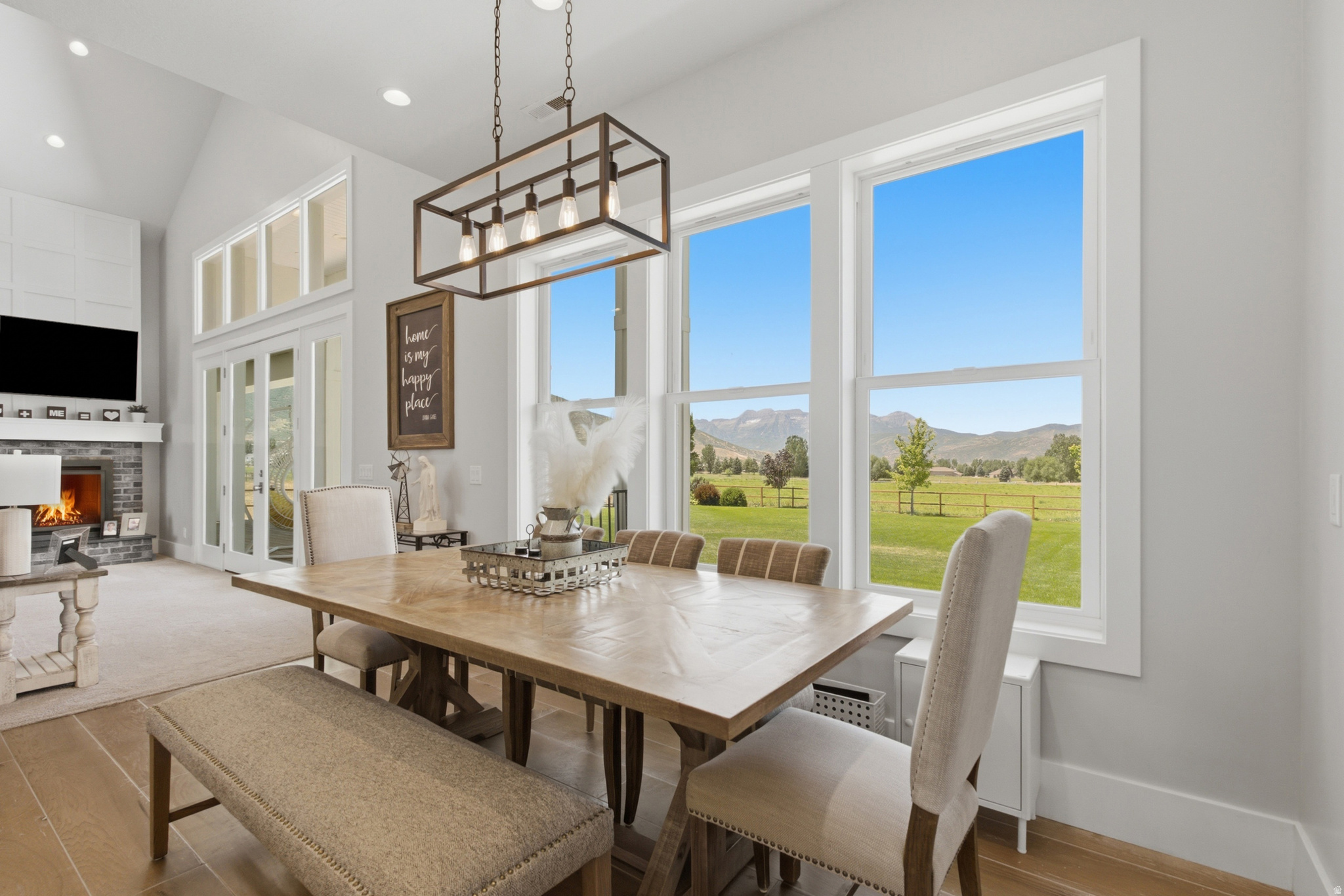 THREE FARMS ESTATES - Residential