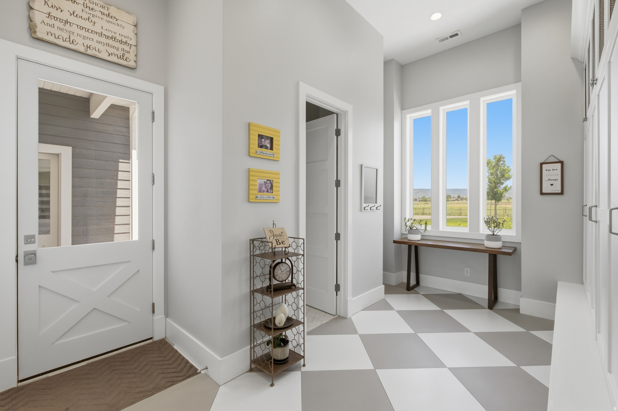 THREE FARMS ESTATES - Residential