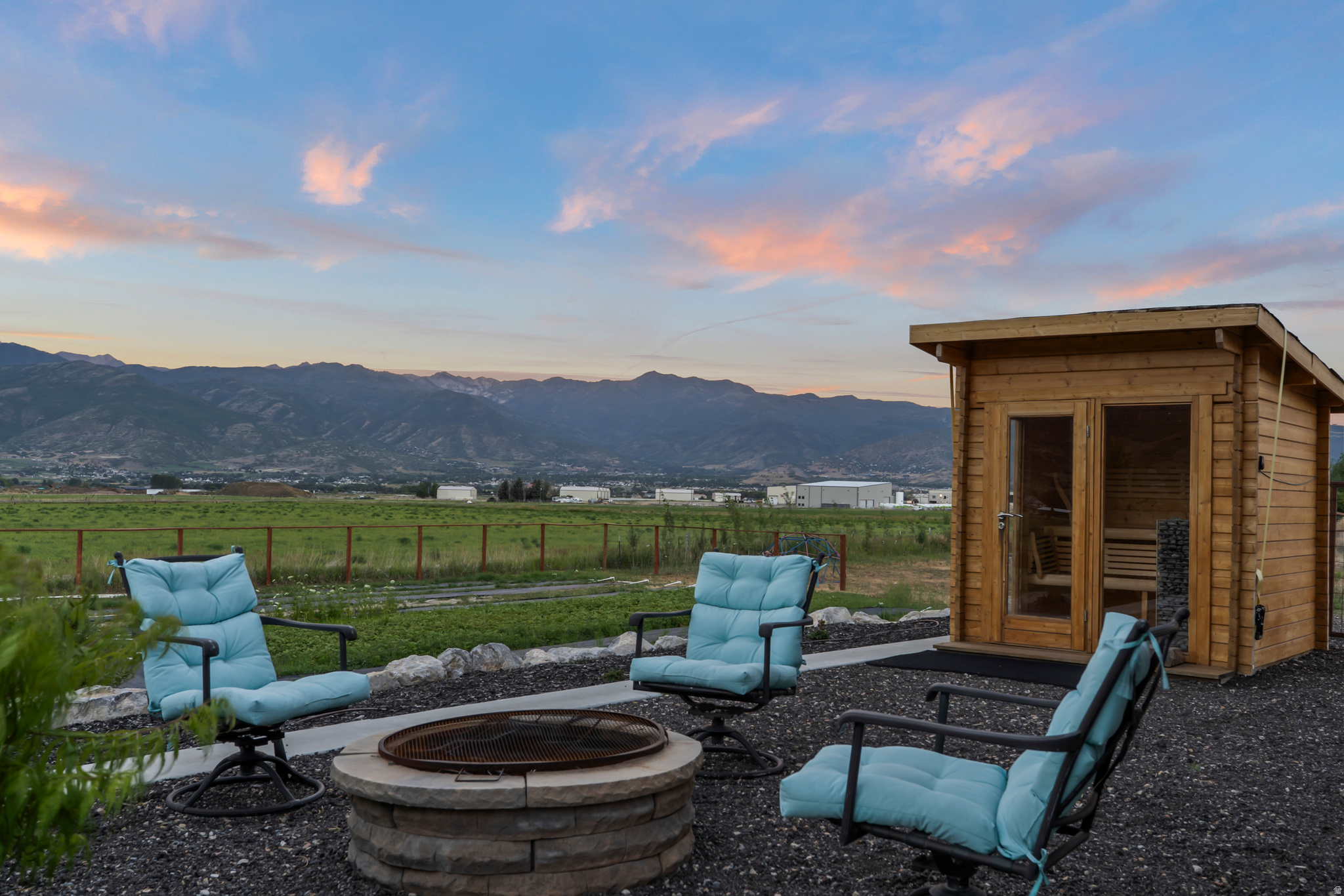 THREE FARMS ESTATES - Residential